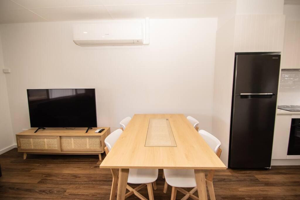 Two-Bedroom Apartment photo 3