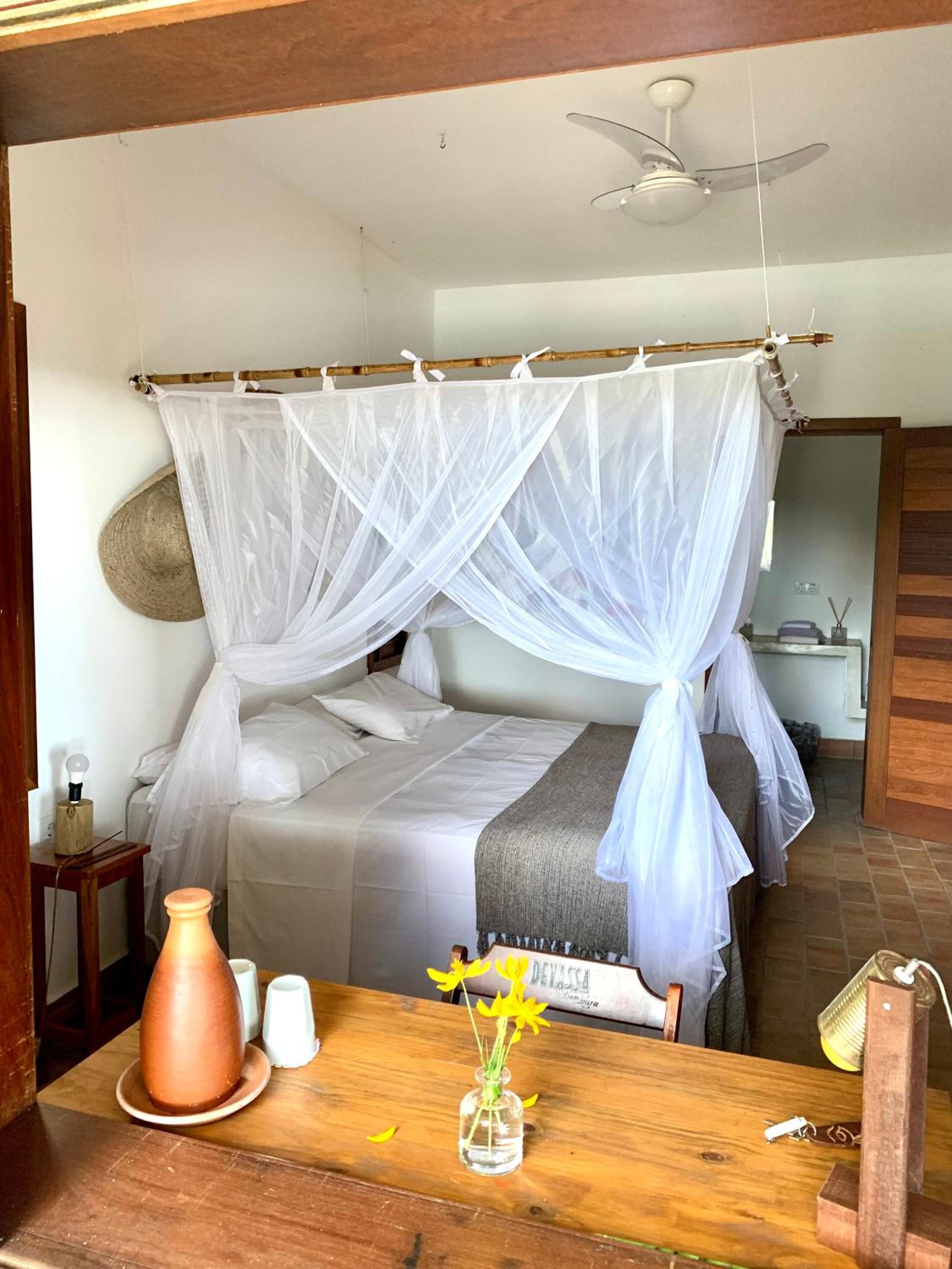 Queen Room with Pool View photo 2