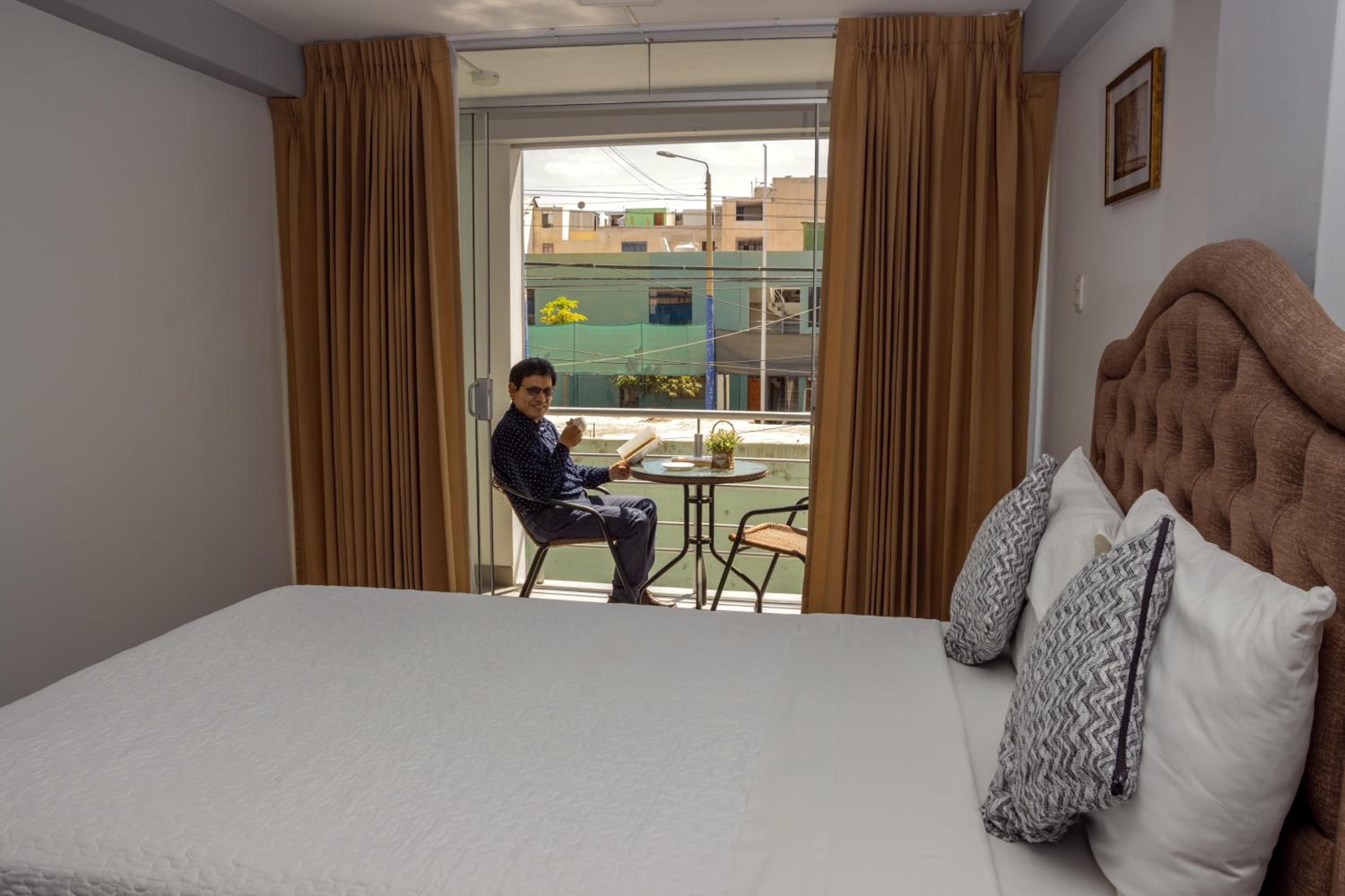 Deluxe Double Room With Balcony photo 3