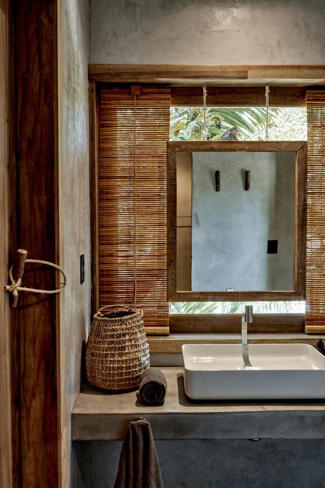 Suite with Private Pool photo 3
