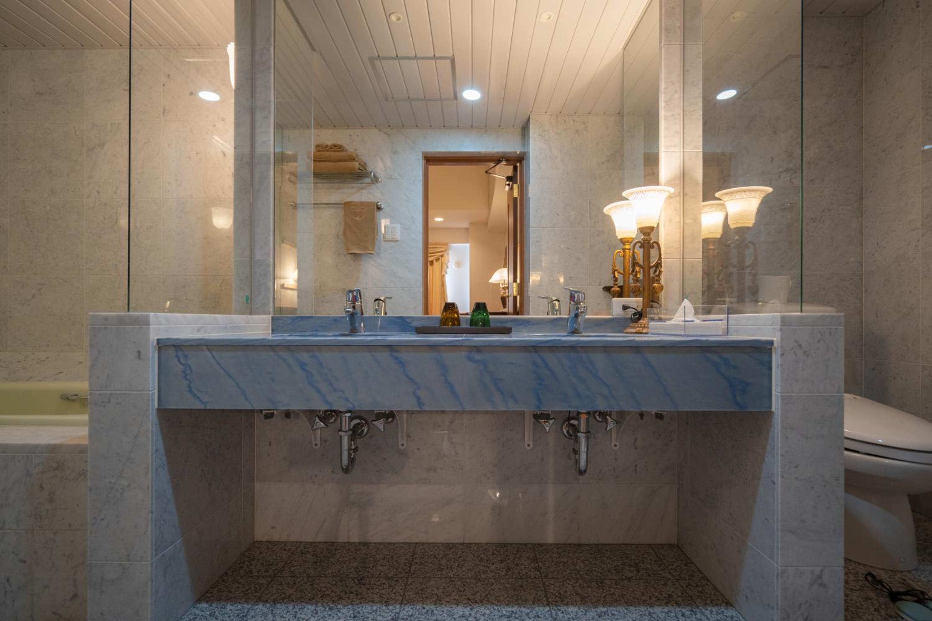 Suite photo 3