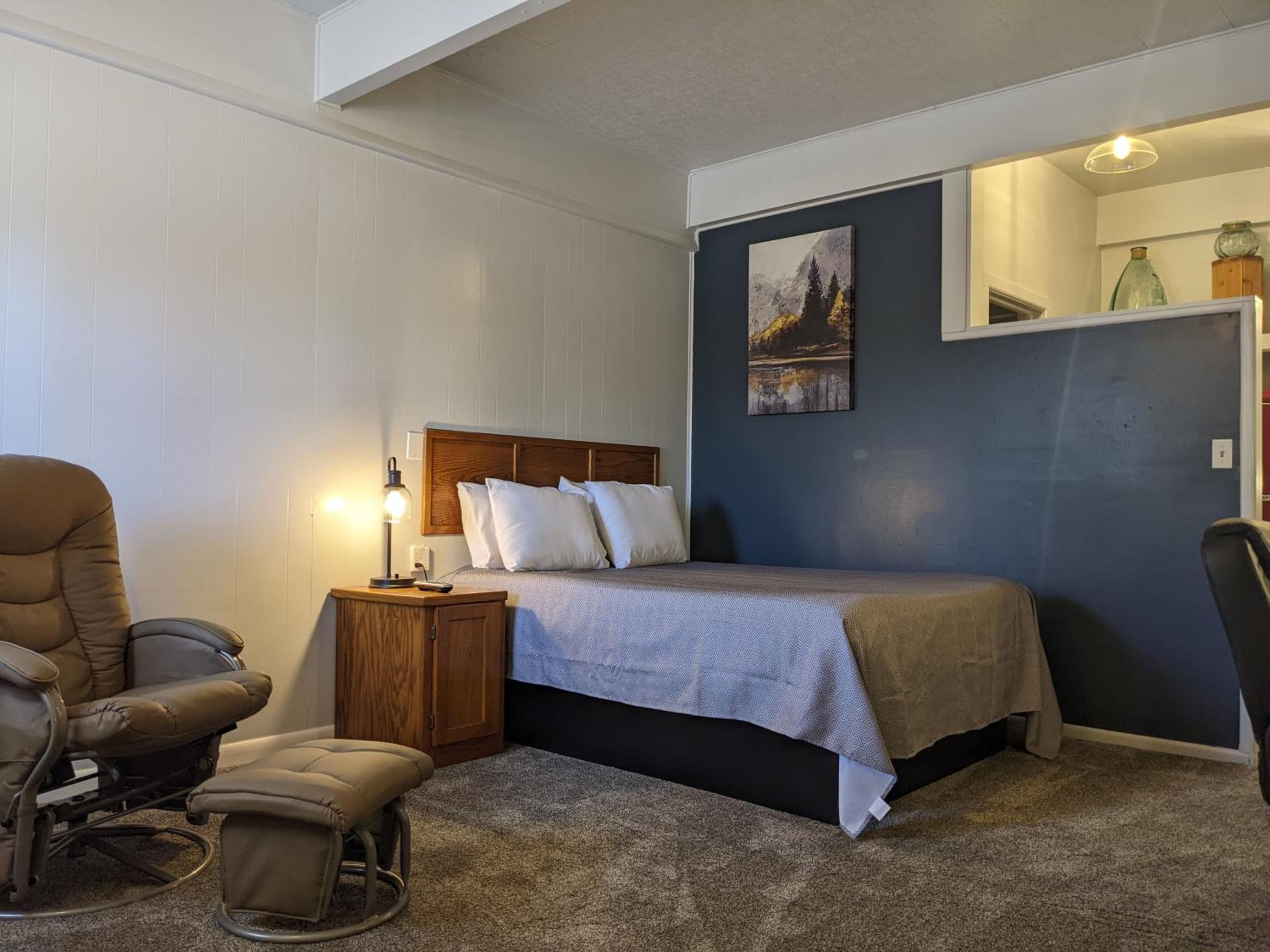 Standard Queen Room photo 1