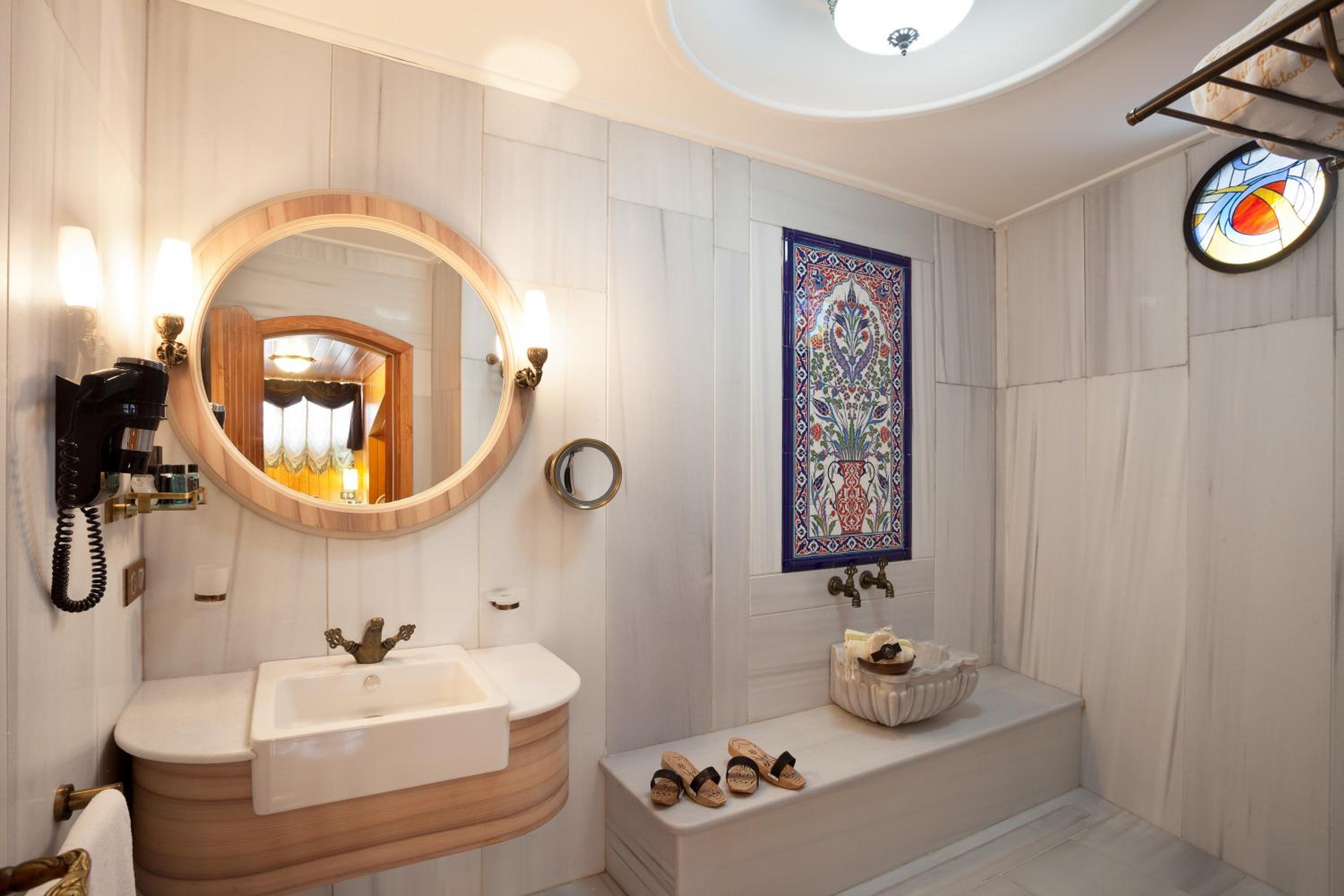 Superior Room with Turkish Bath  photo 3