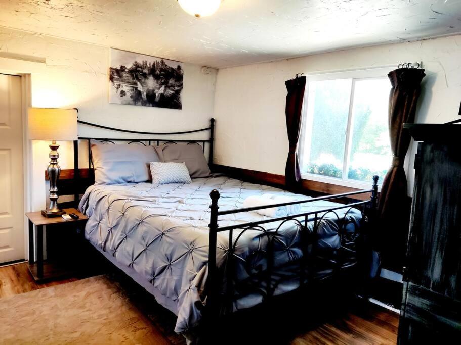 One-Bedroom House - Photo 1