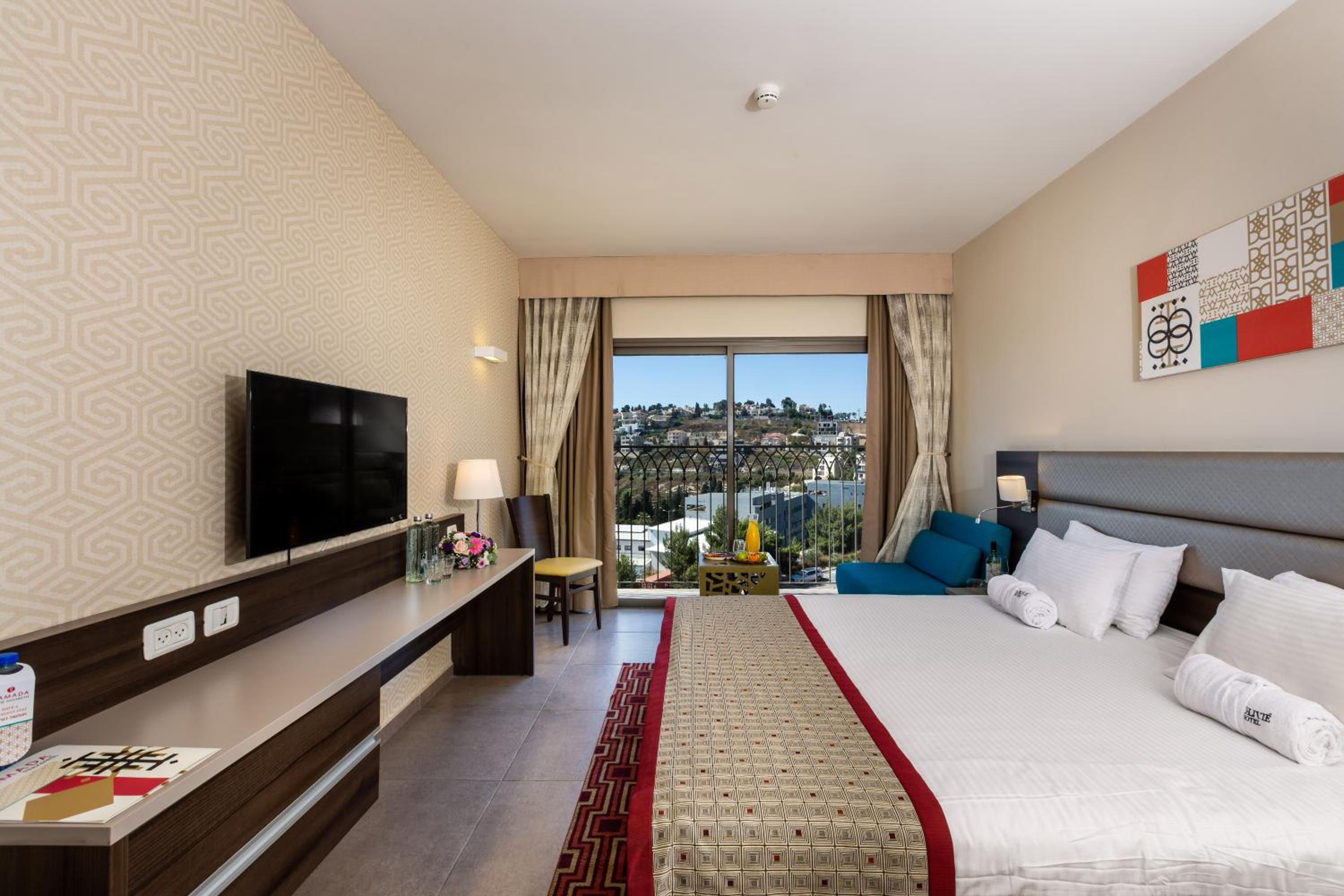 Superior Room with French Balcony