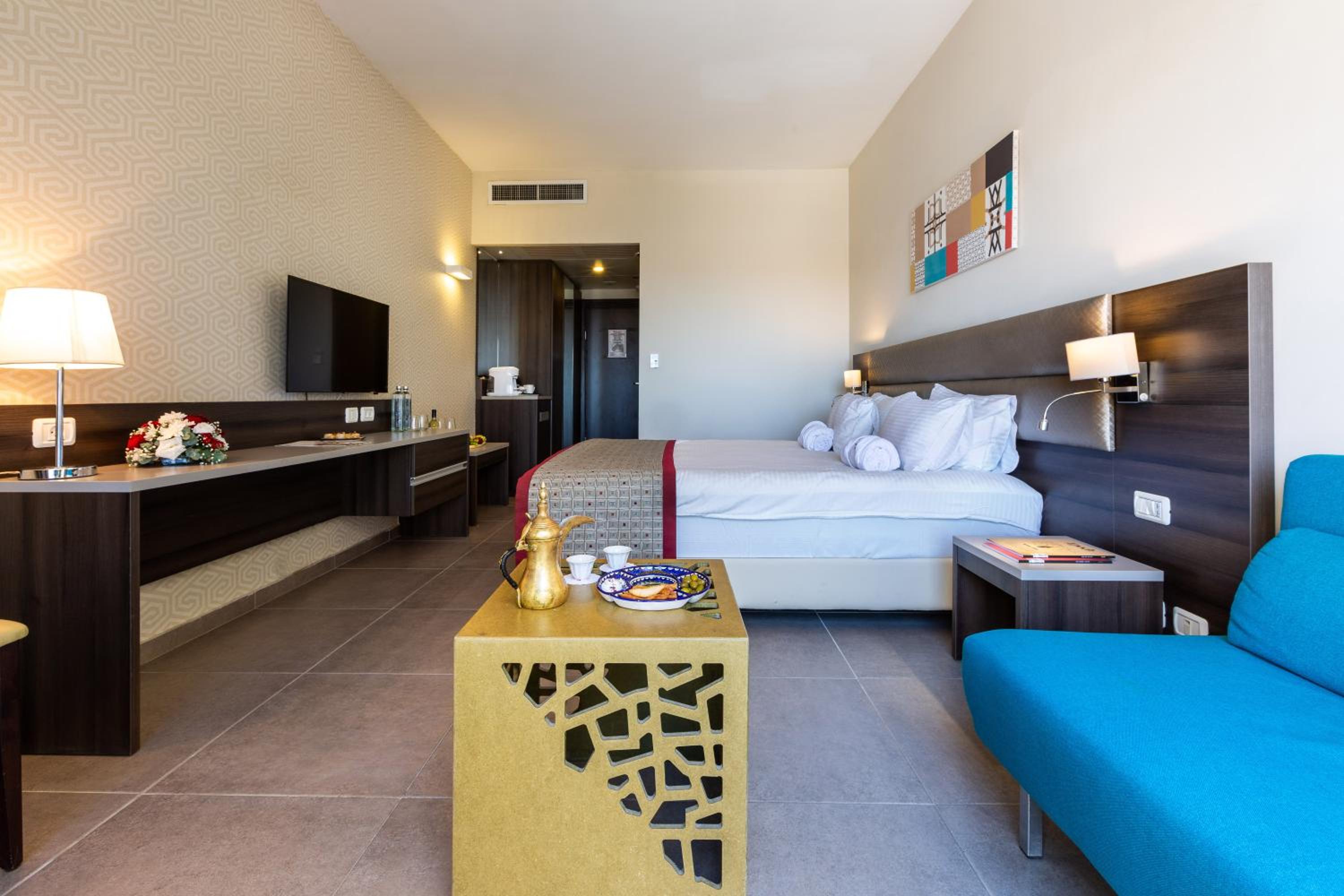 Deluxe room with Balcony and Old City View