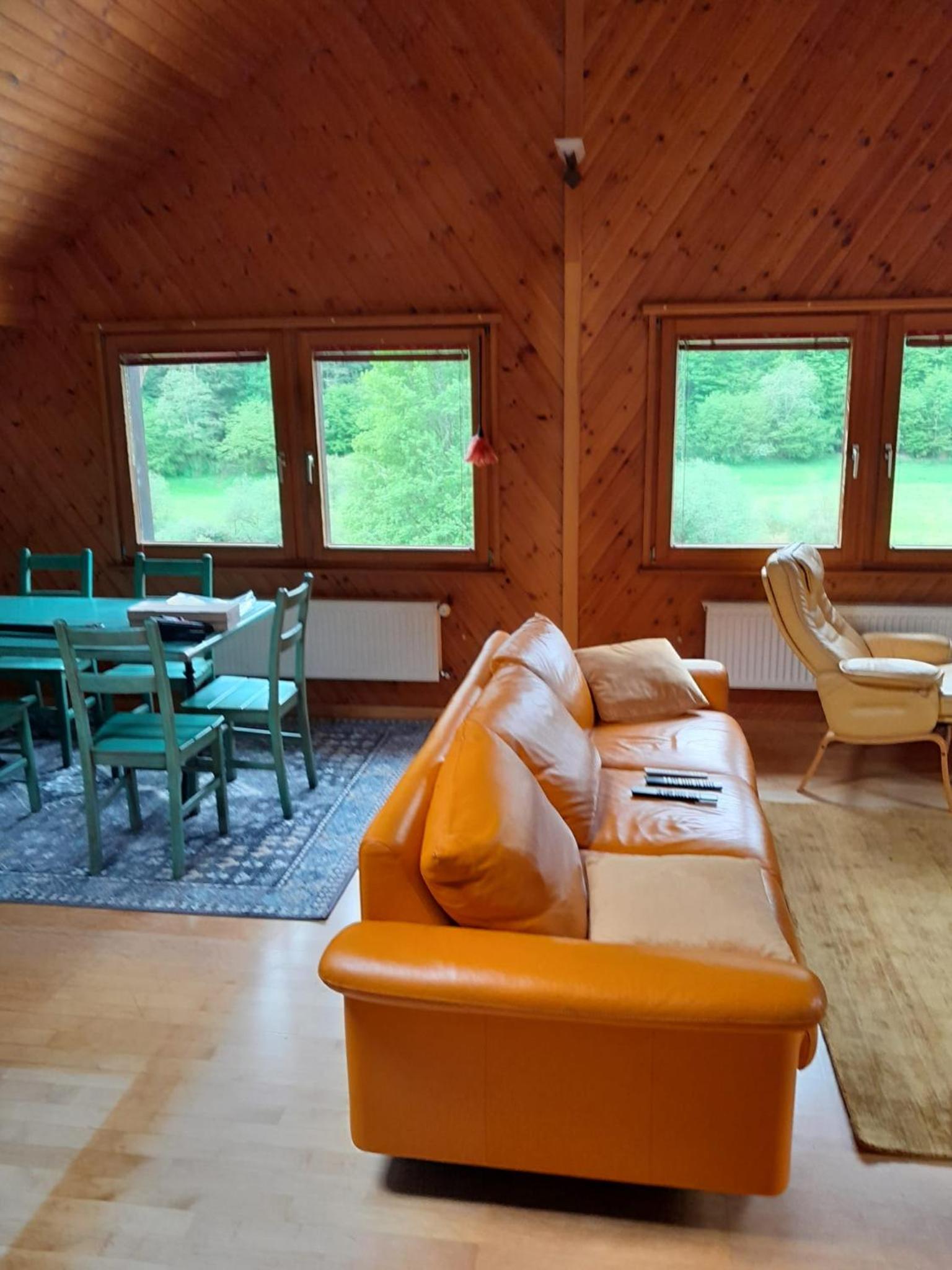 One-Bedroom House photo 1