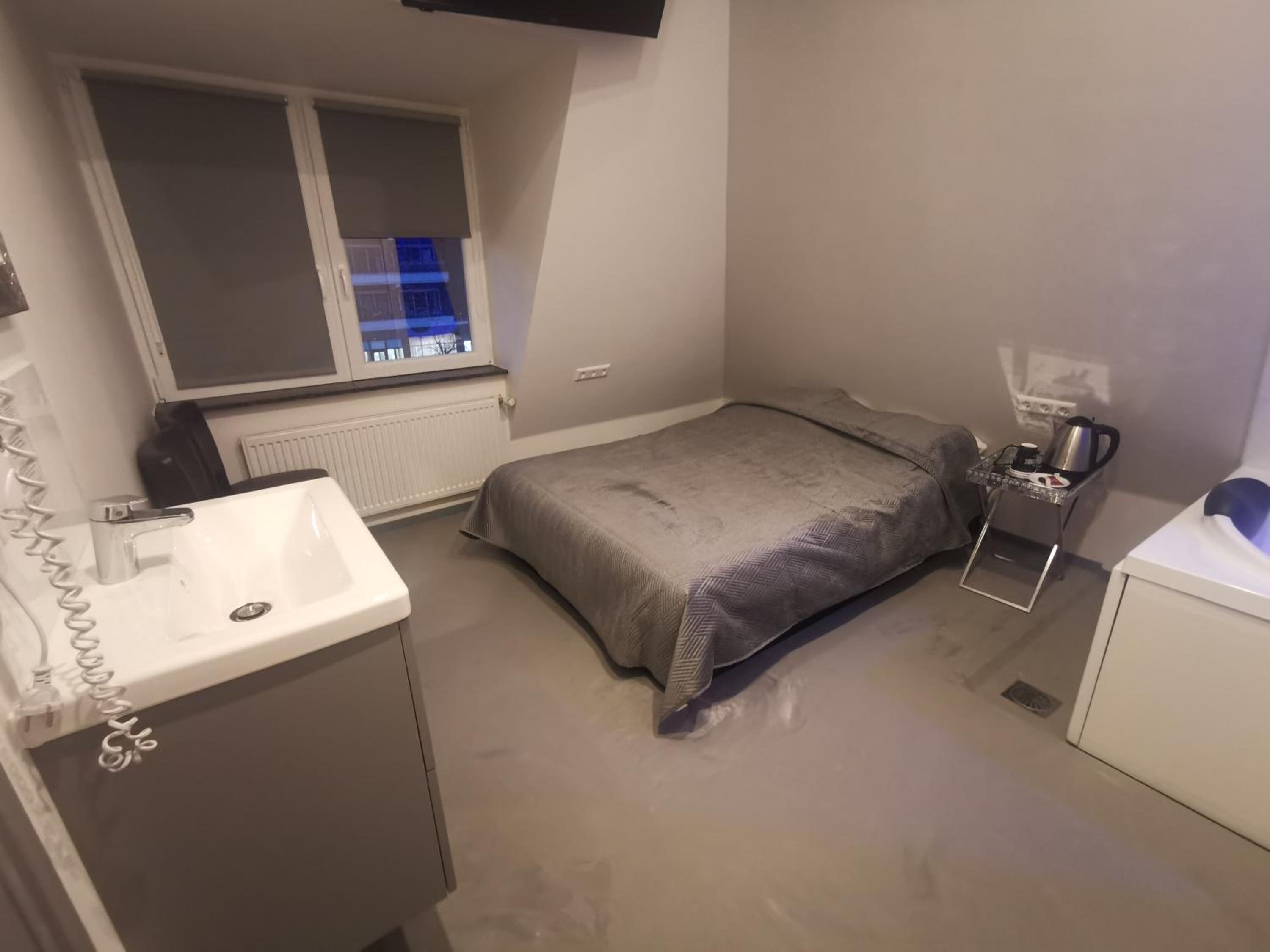 Budget Double Room photo 2