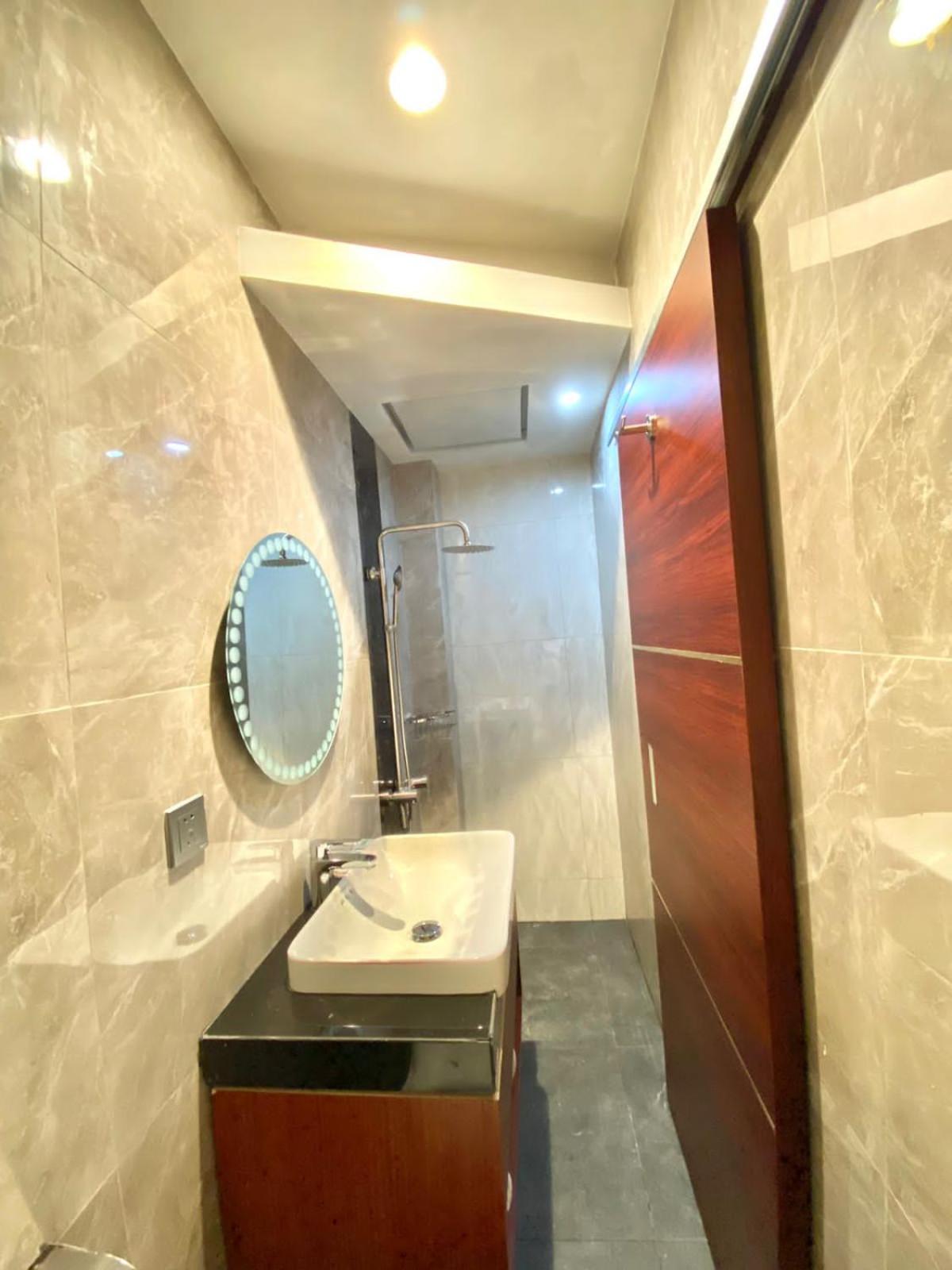 Standard Double Room - Photo 10