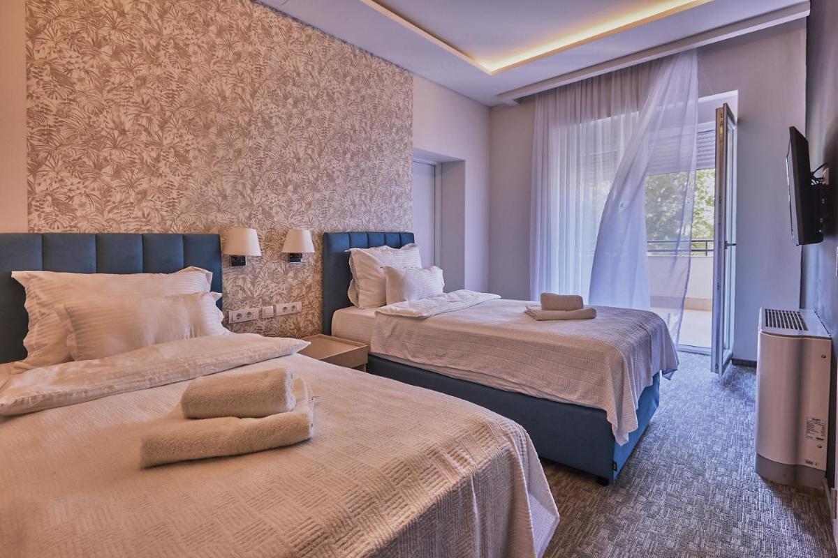 Deluxe Twin Room photo 1
