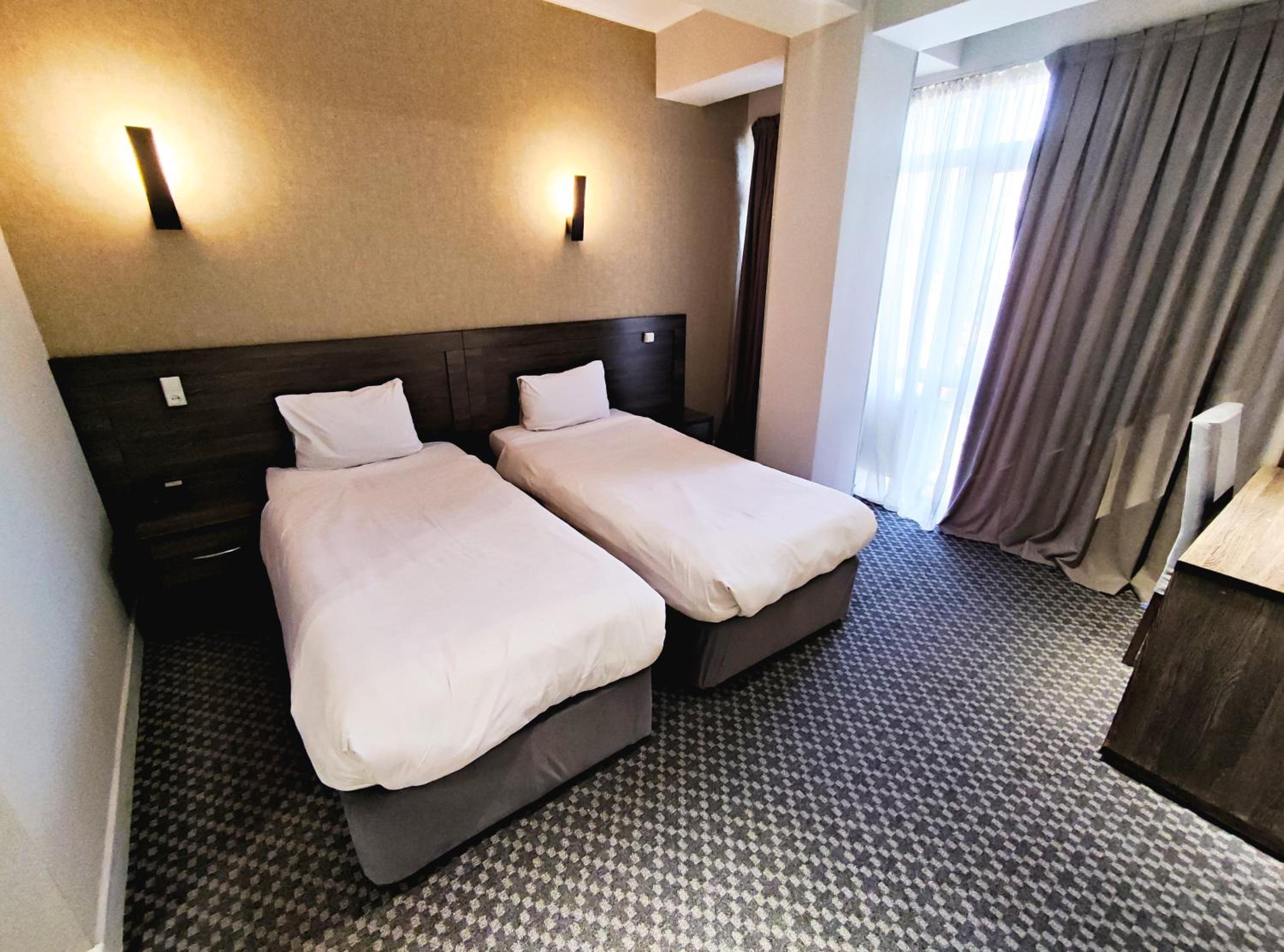 Standard Twin Room photo 3