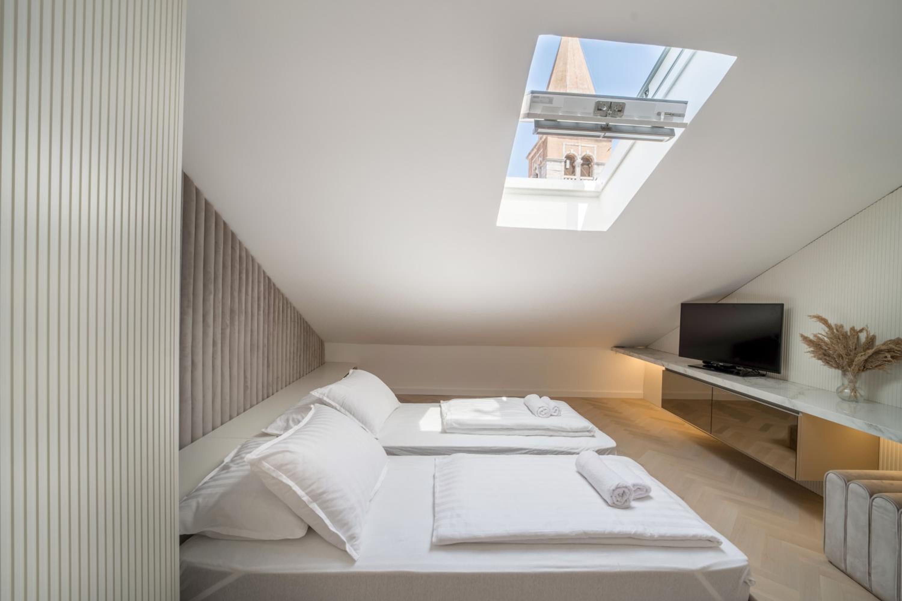 Two-Bedroom Villa - Photo 26