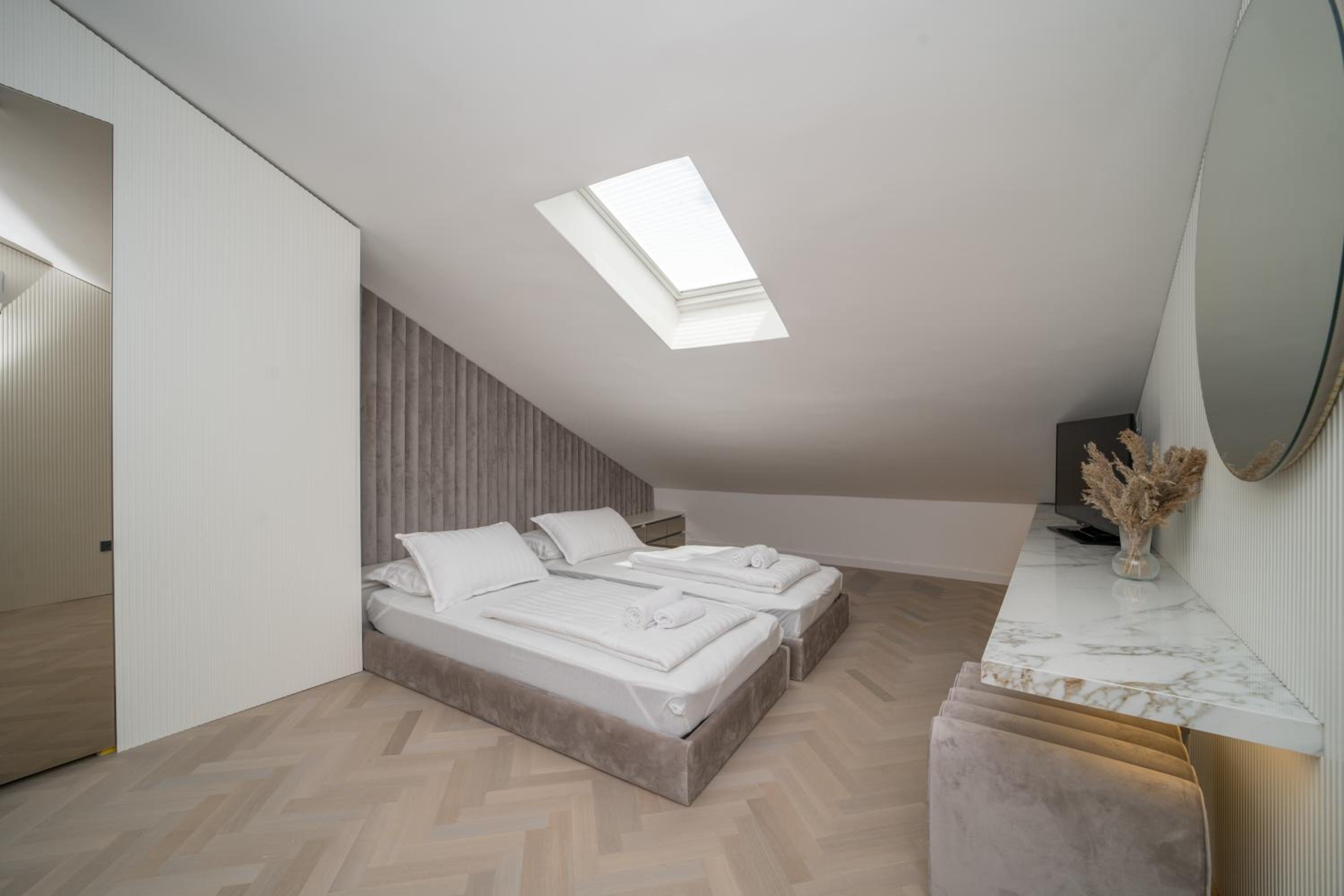 Two-Bedroom Villa - Photo 43