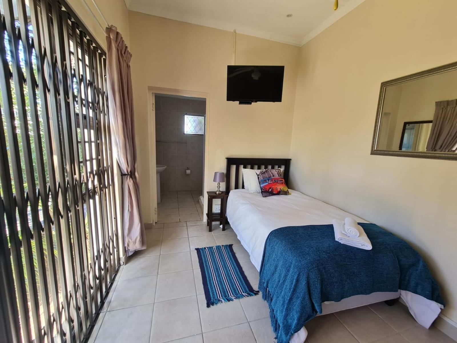 Deluxe Double or Twin Room photo 2