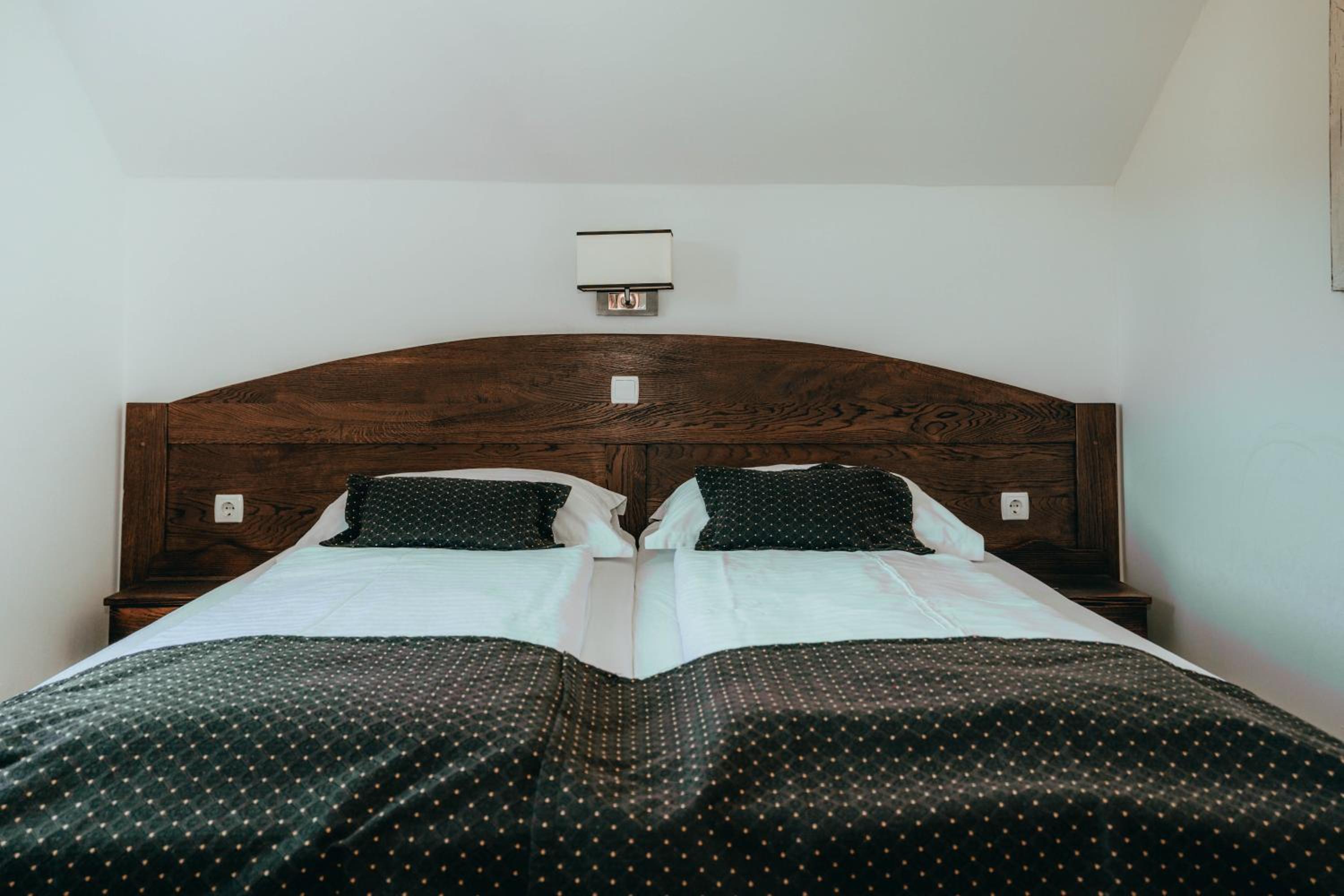 Standard Double or Twin Room photo 2