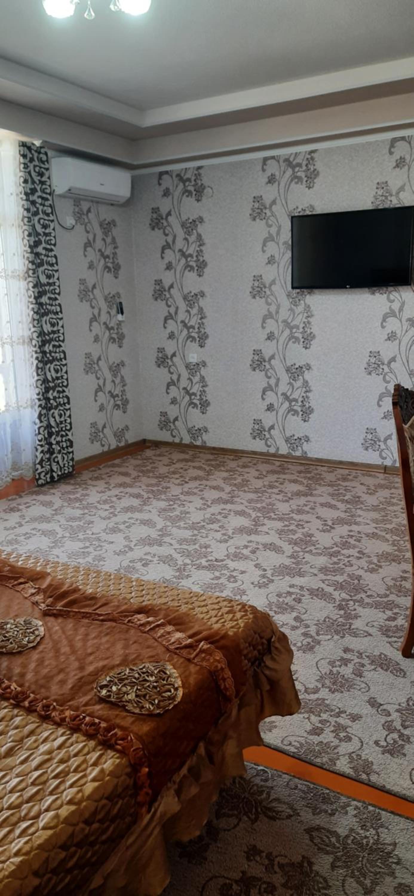 Deluxe Double Room with Balcony photo 2