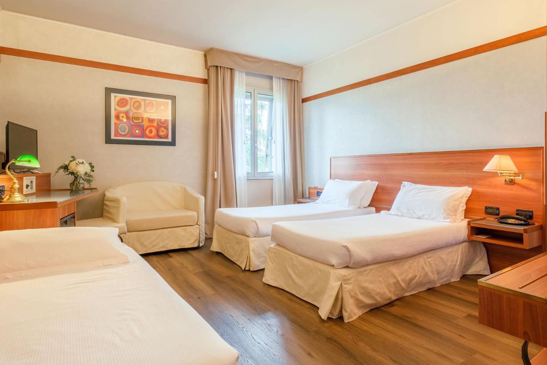 Triple Room - Photo 1