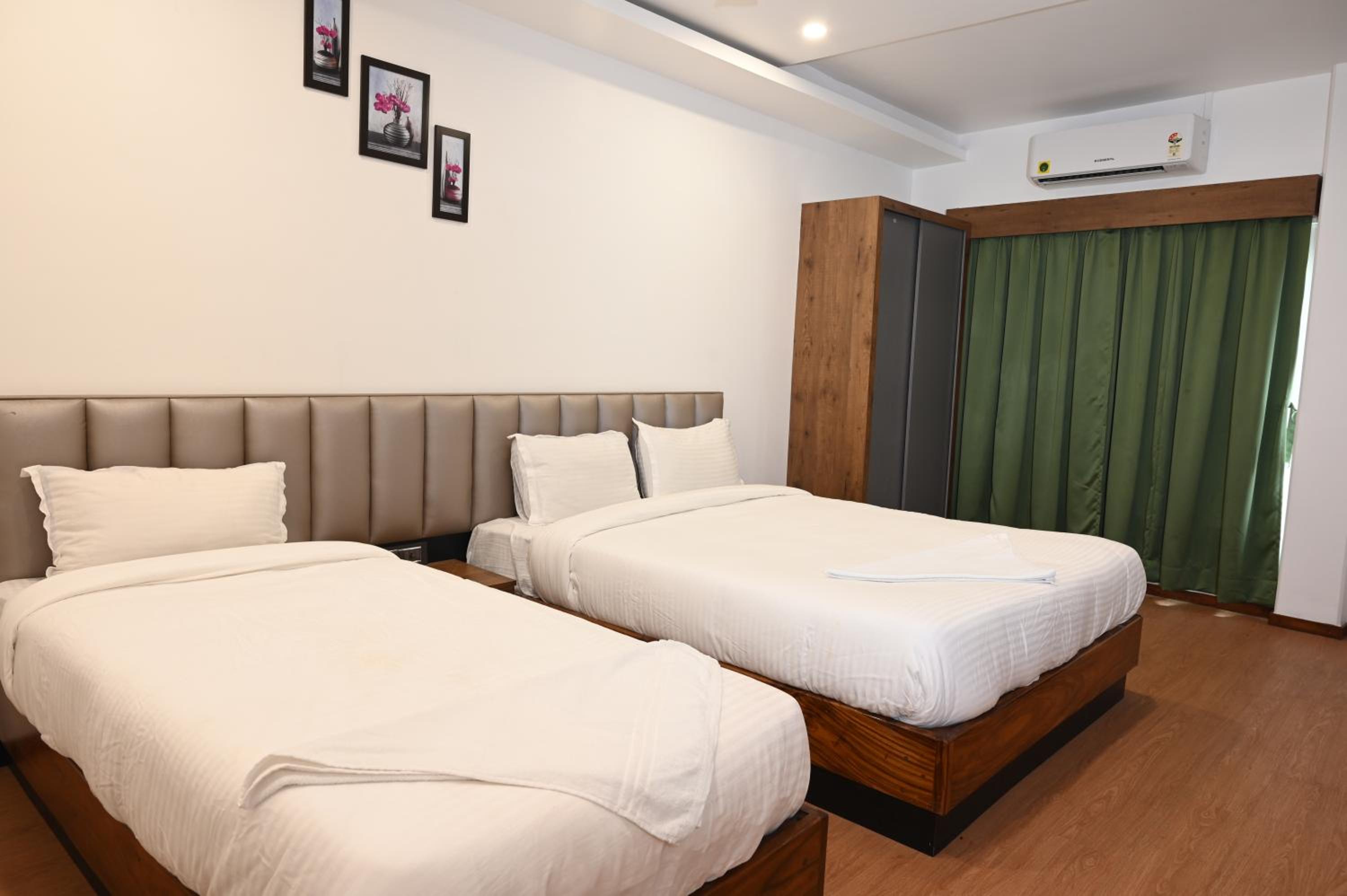 Deluxe Triple Room photo 1