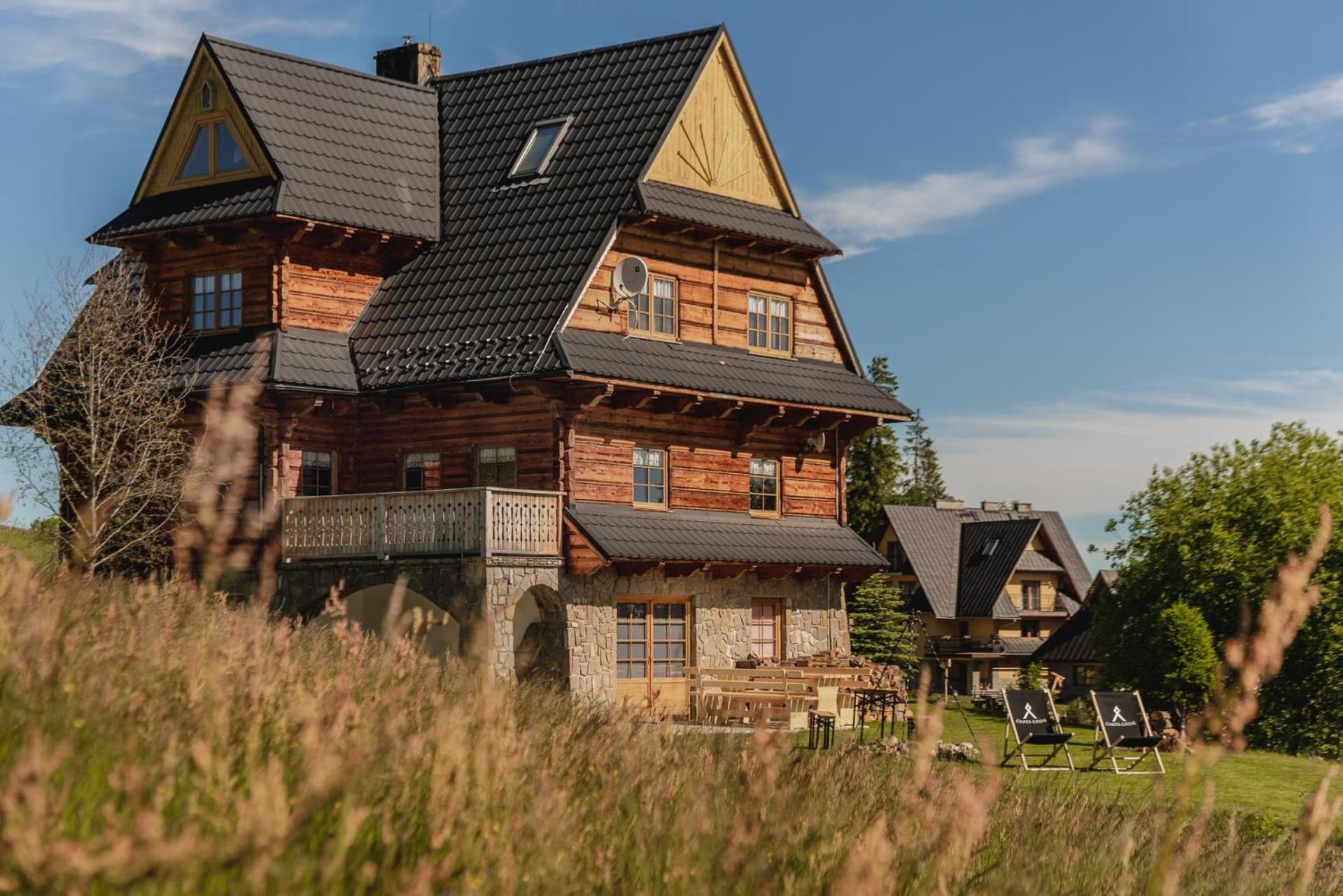 Villa photo 3