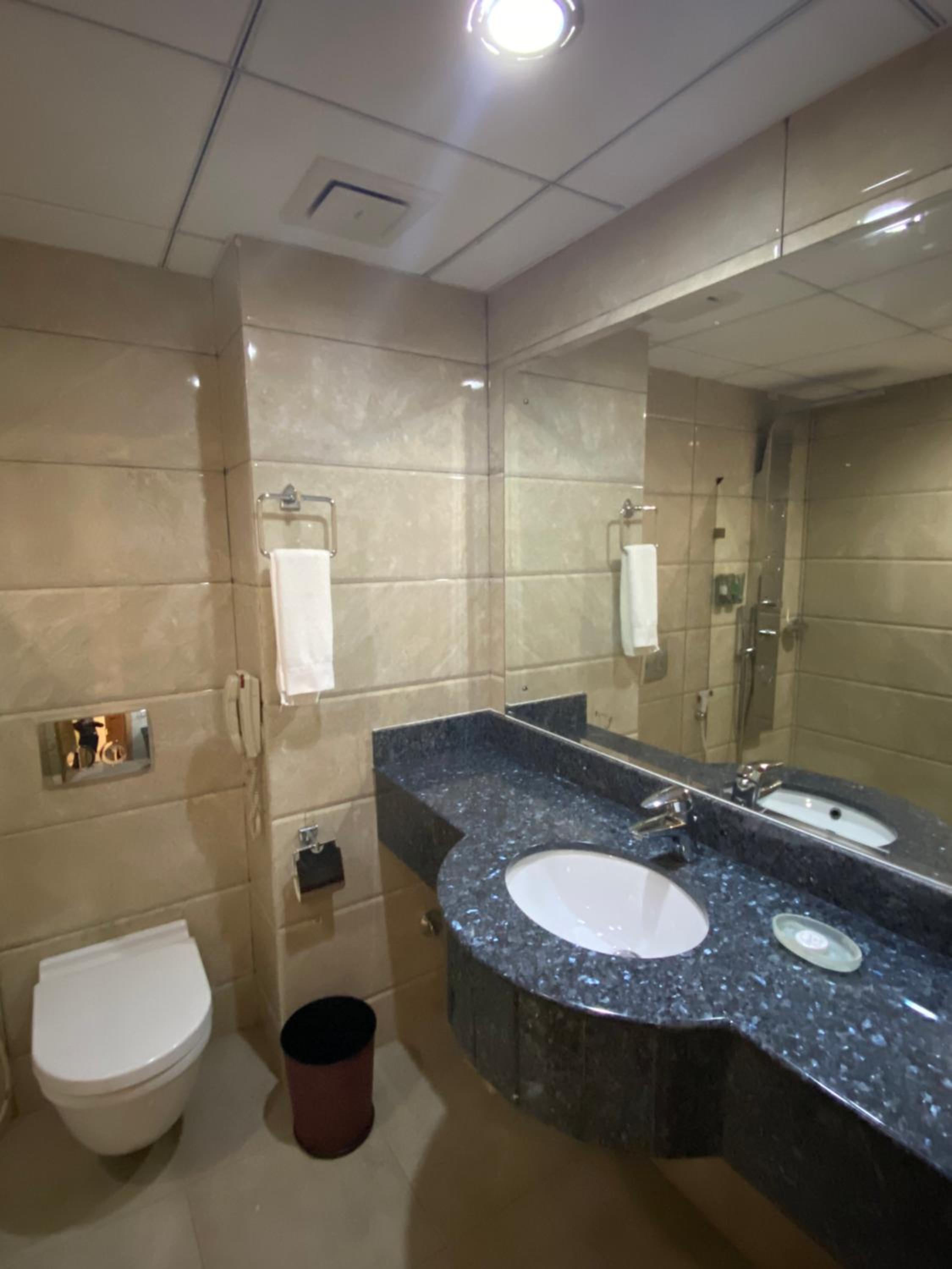 Superior Twin Room photo 3