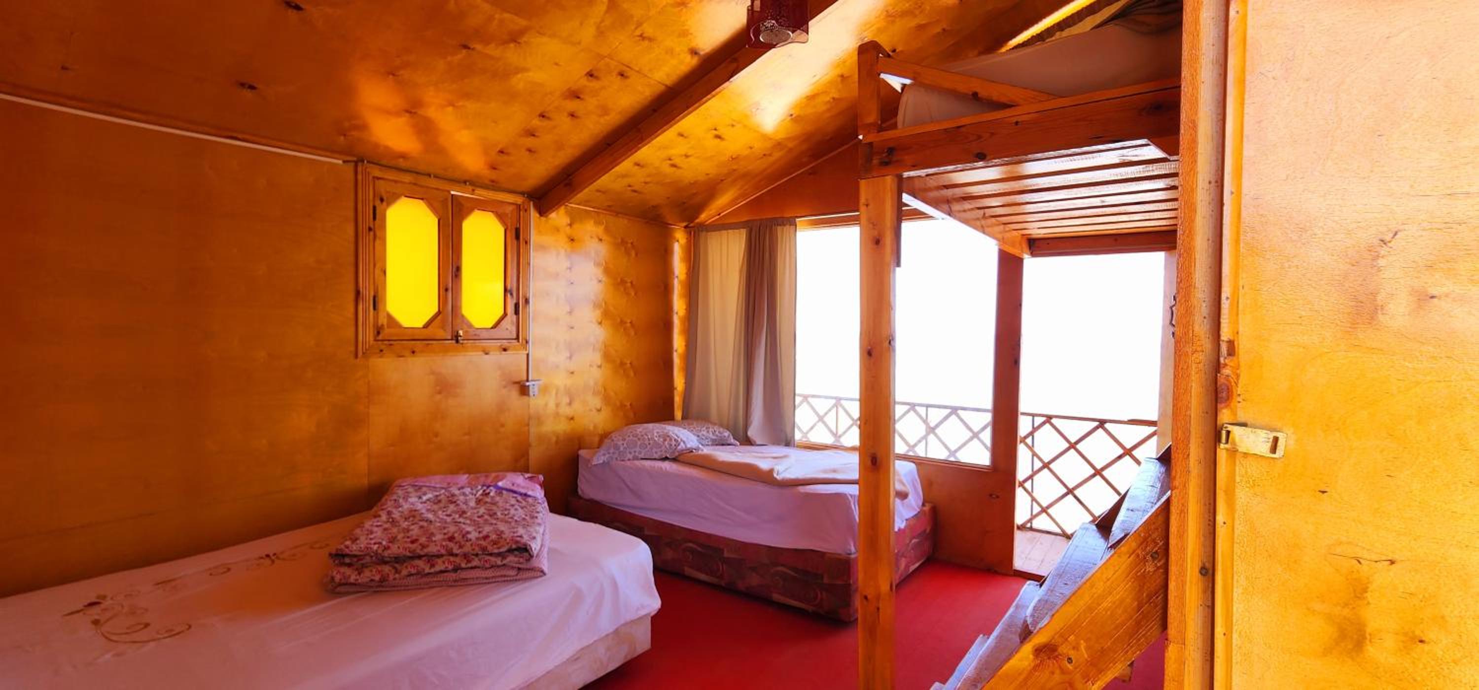 Deluxe Bungalow with Sea View - Photo 35