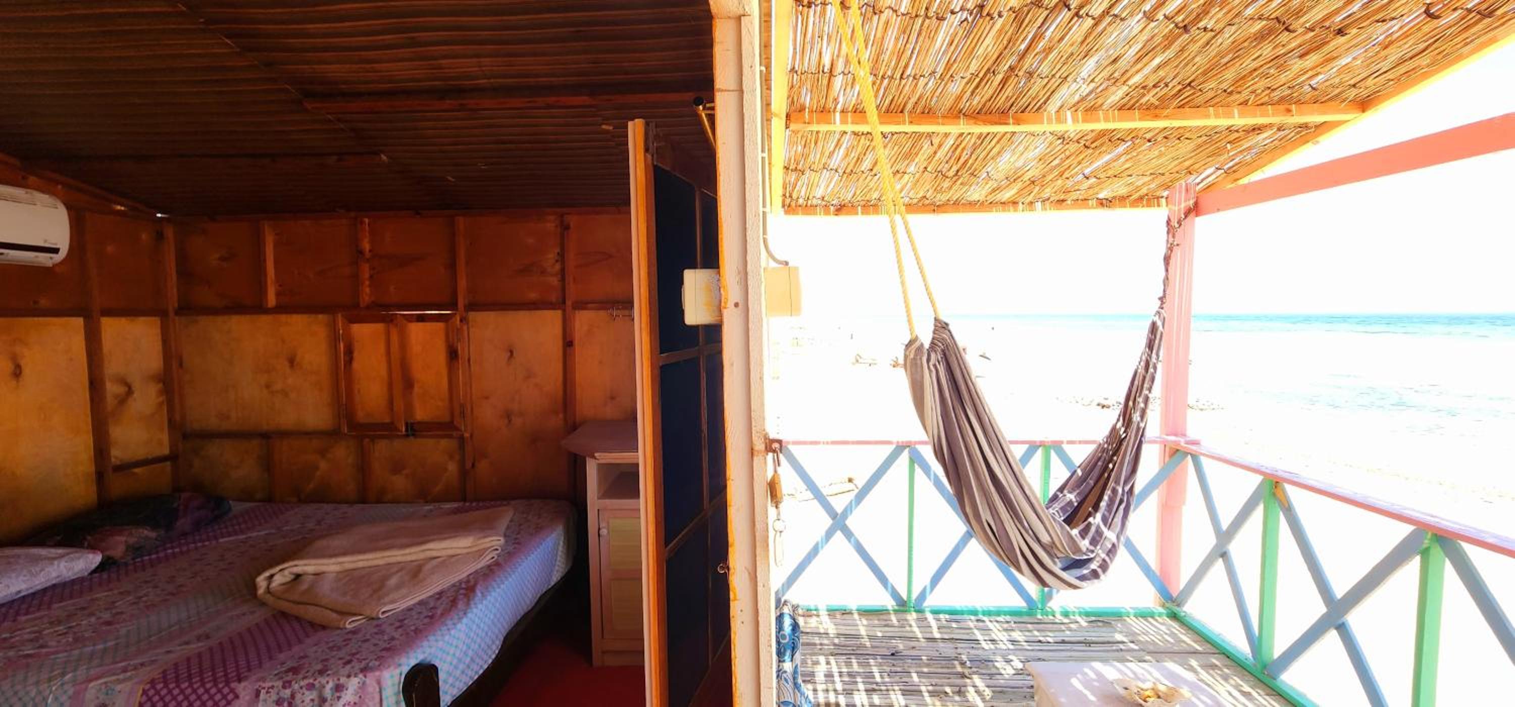 Bungalow - Beach Front - Photo 3