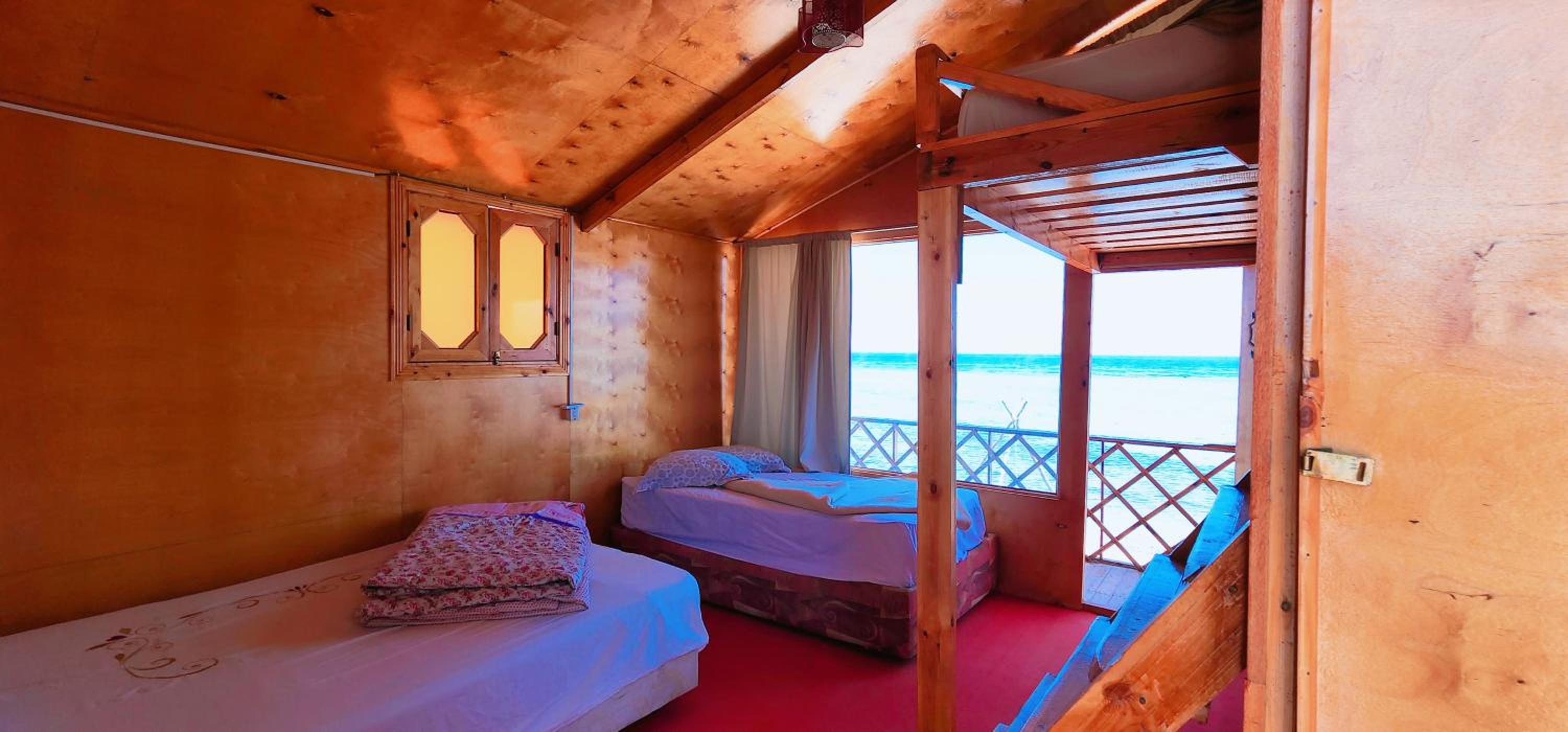 Deluxe Bungalow with Sea View - Photo 36