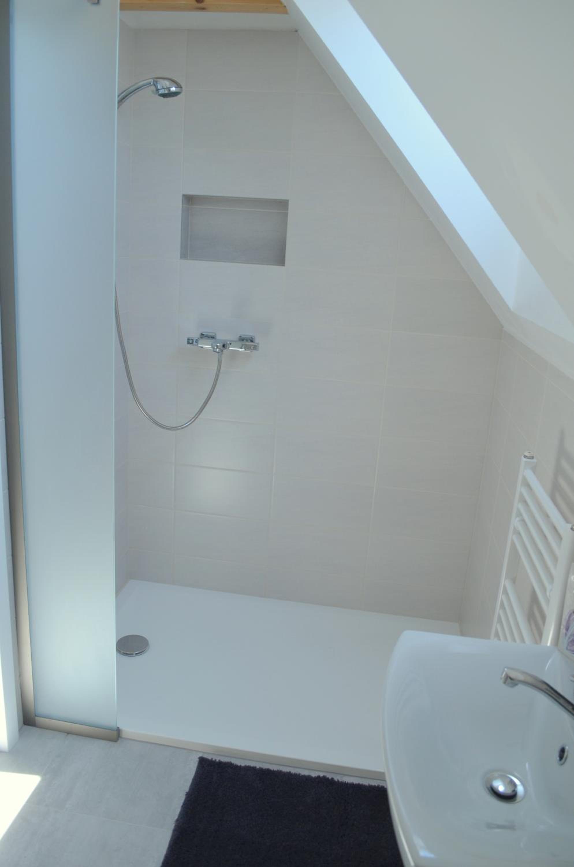 One-Bedroom Apartment - Photo 5