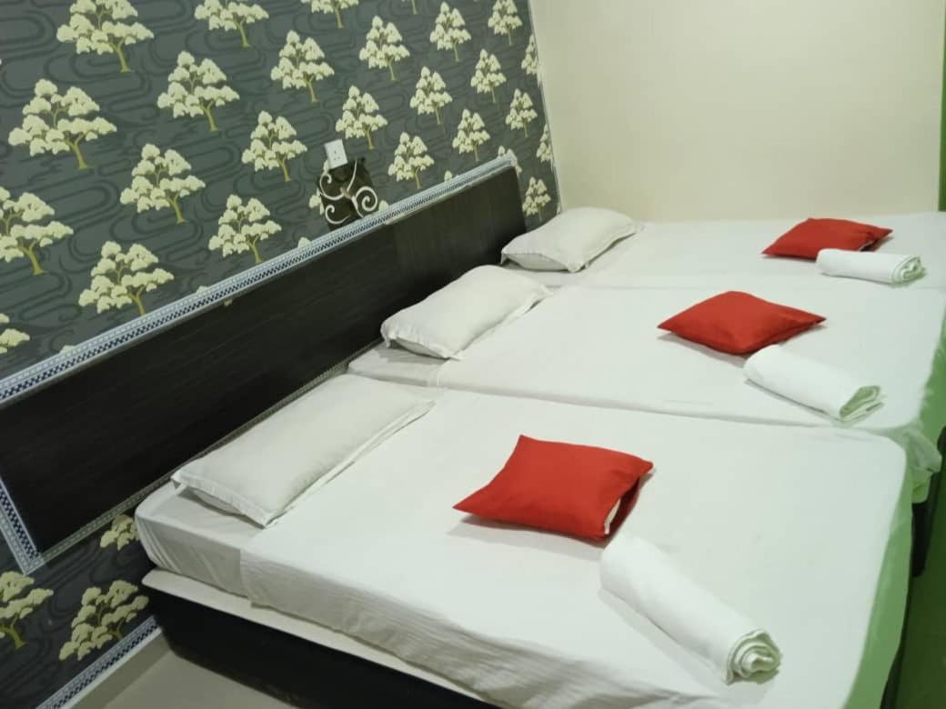 Triple Room - Photo 2