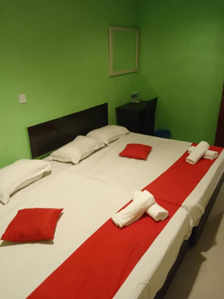 Quadruple Room - Photo 4