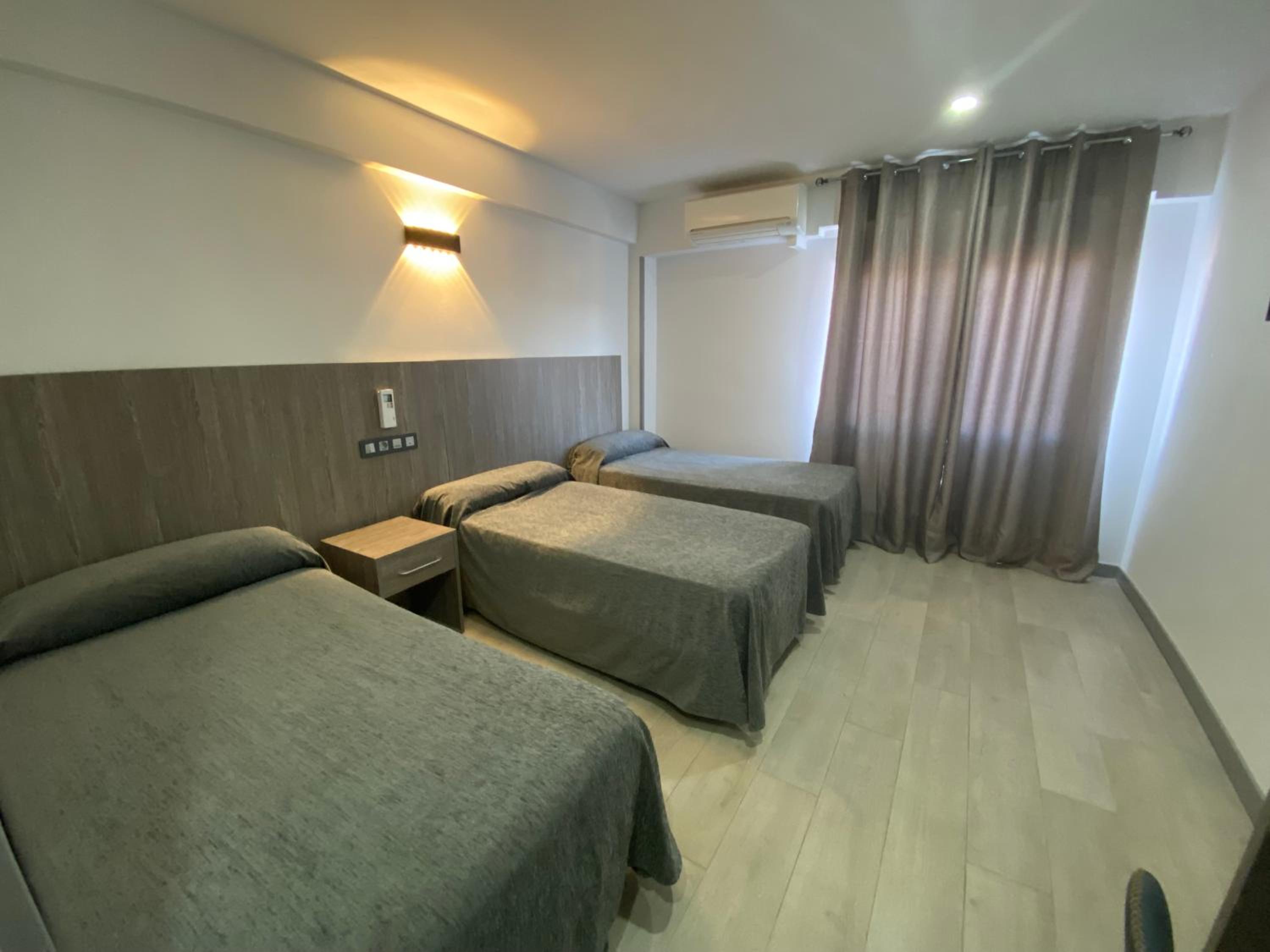 Triple Room photo 2