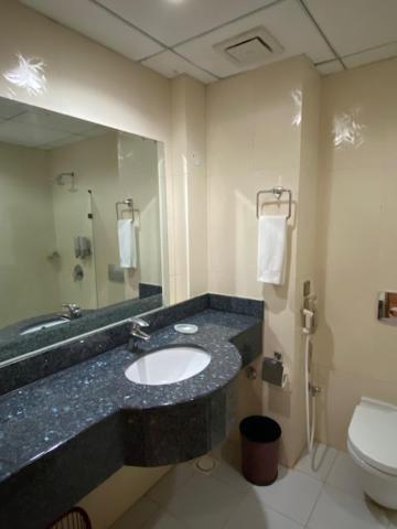 Standard Queen Room photo 1