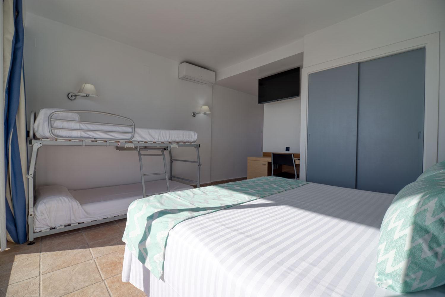 Habitación Cuádruple Estándar