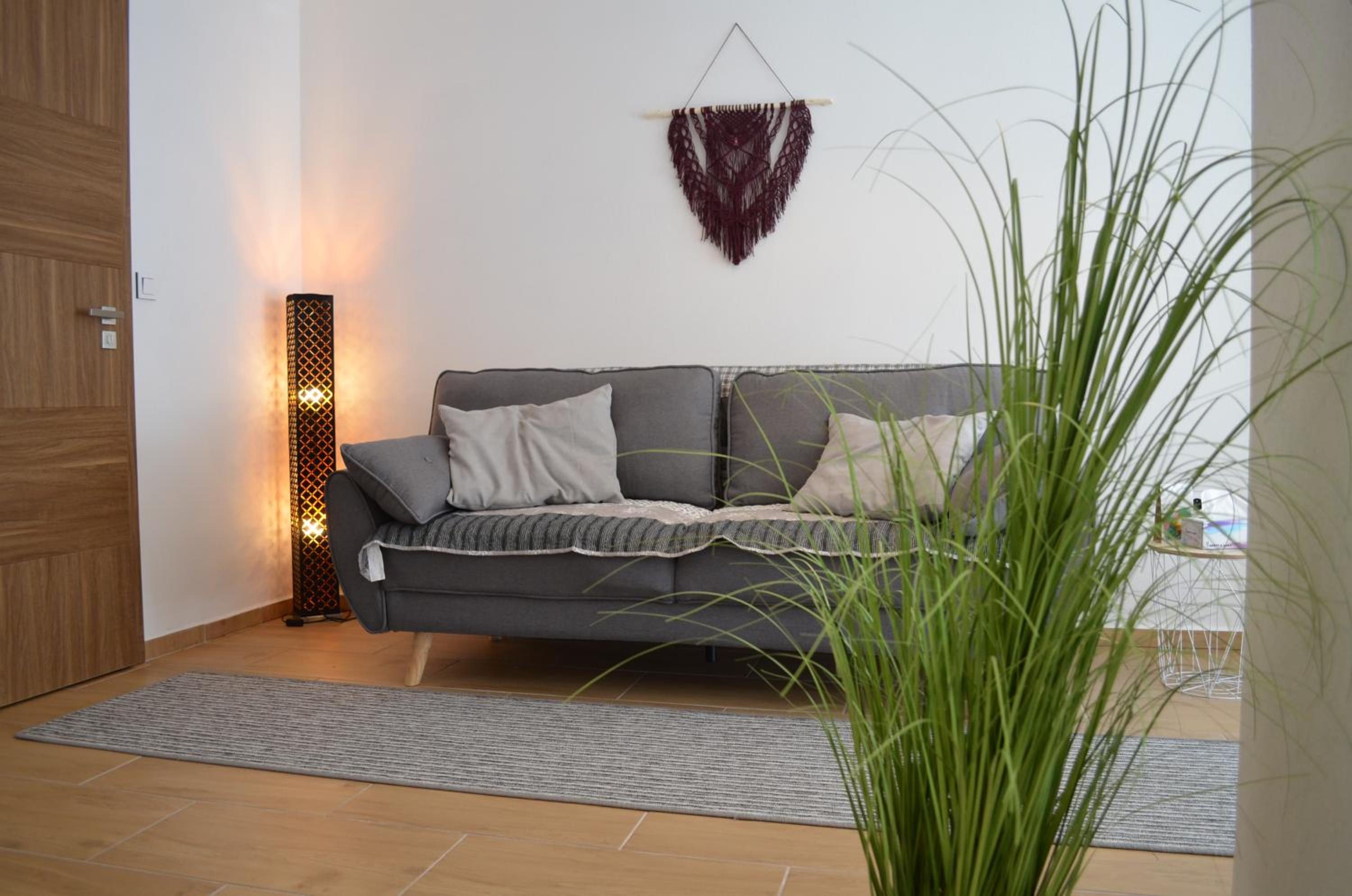 Apartment - Photo 8