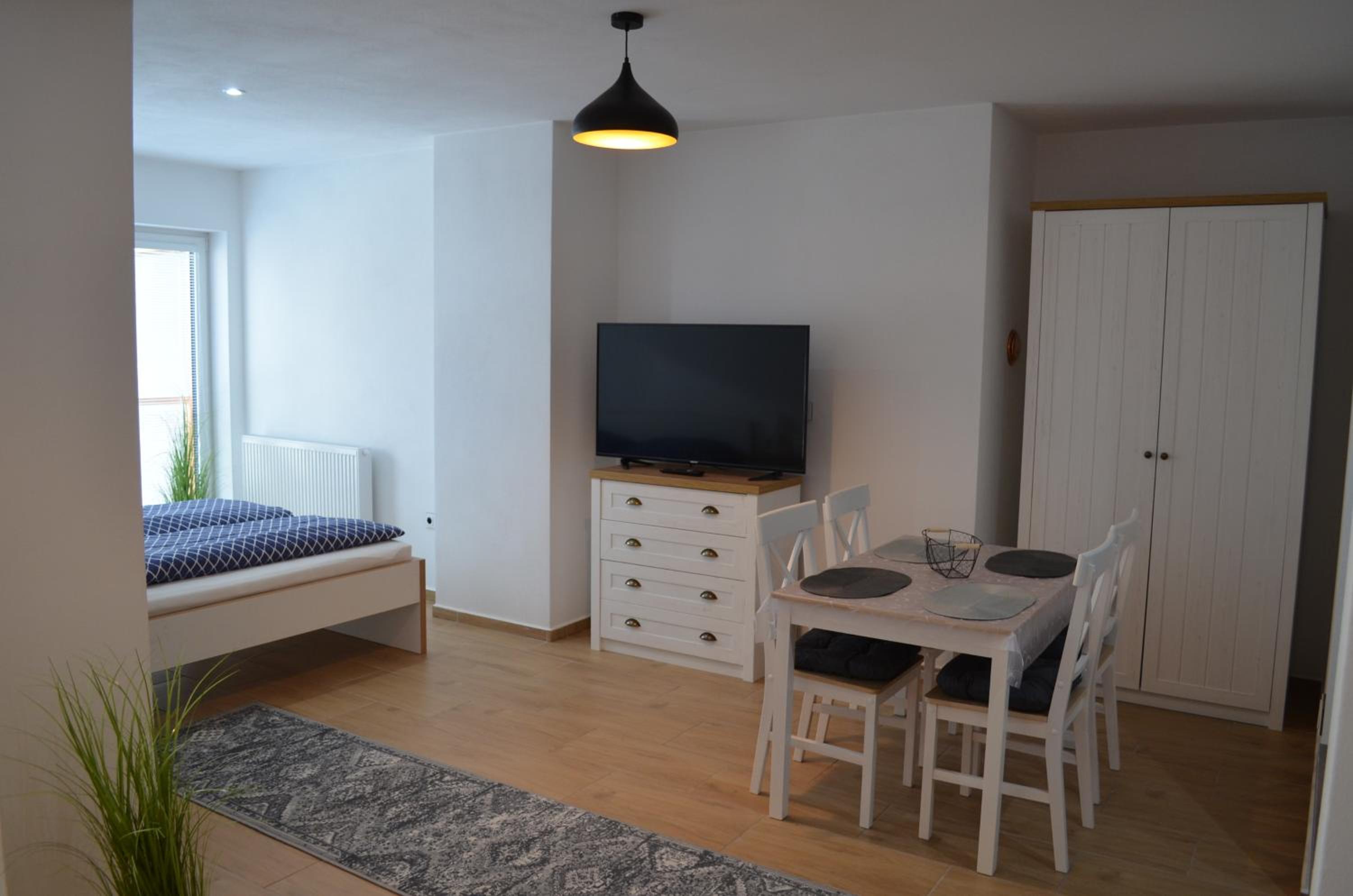 Apartment - Photo 6