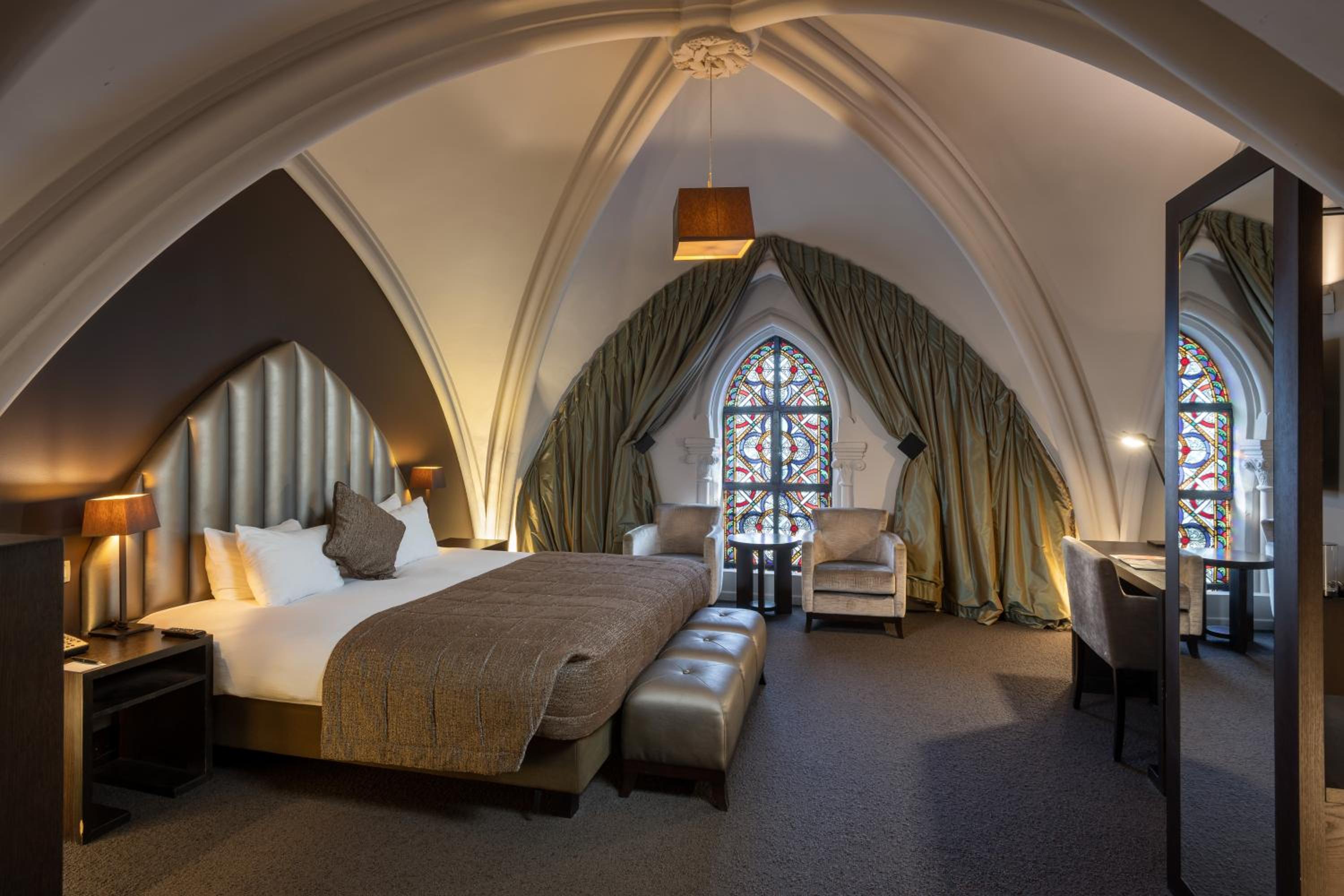 Deluxe Double Room in Church area - Photo 5