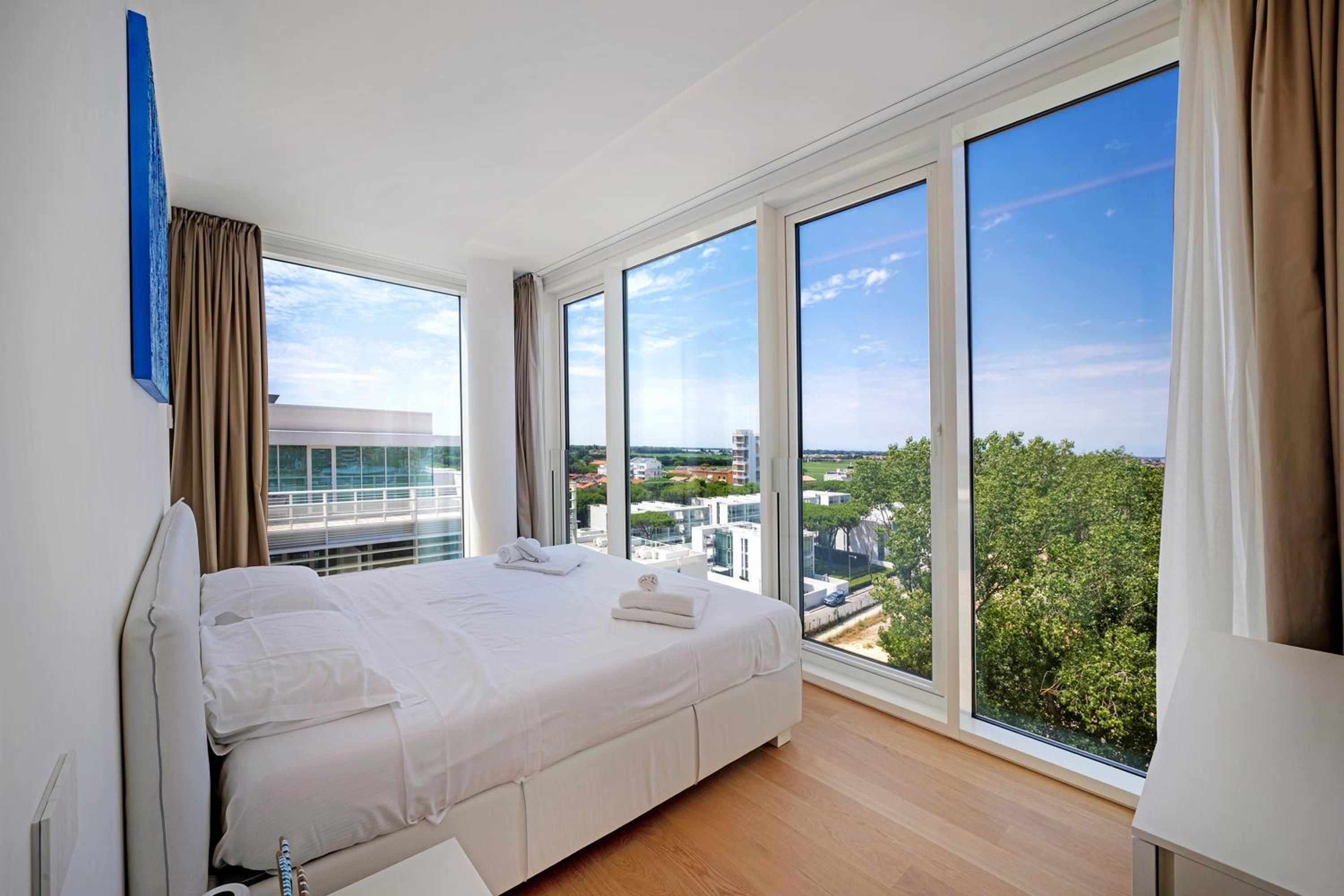 Three-Bedroom Superior Apartment