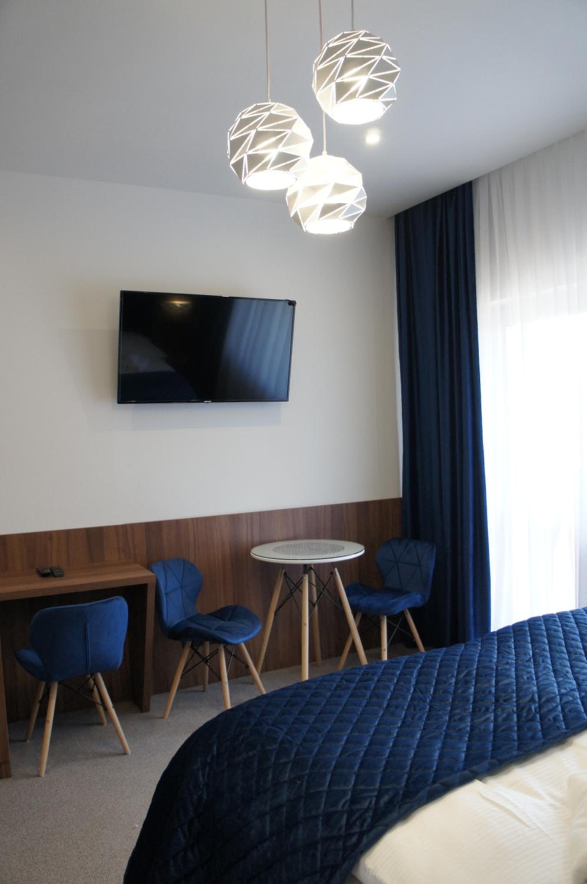 Triple Room with Balcony - Photo 3