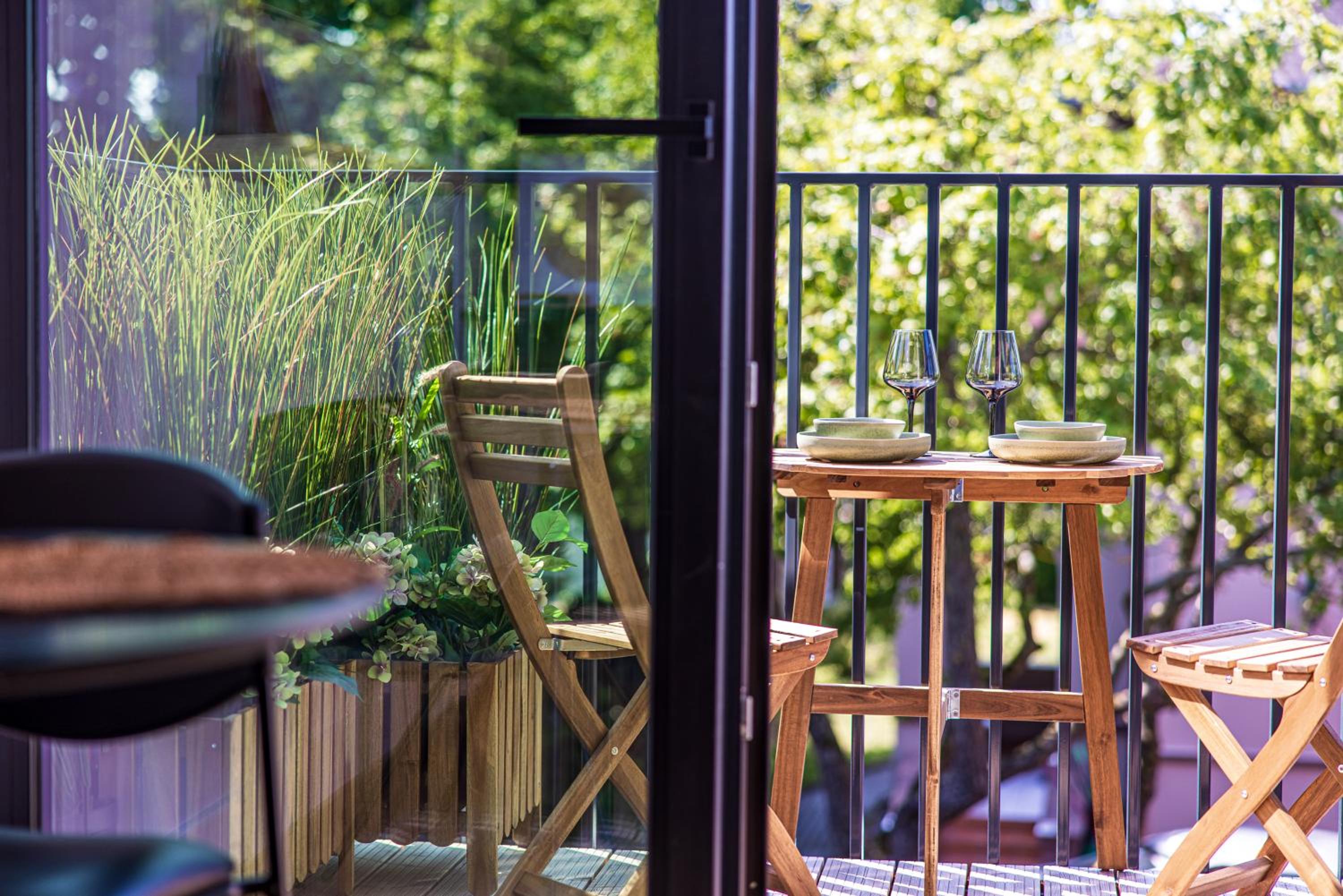Studio with Balcony photo 1