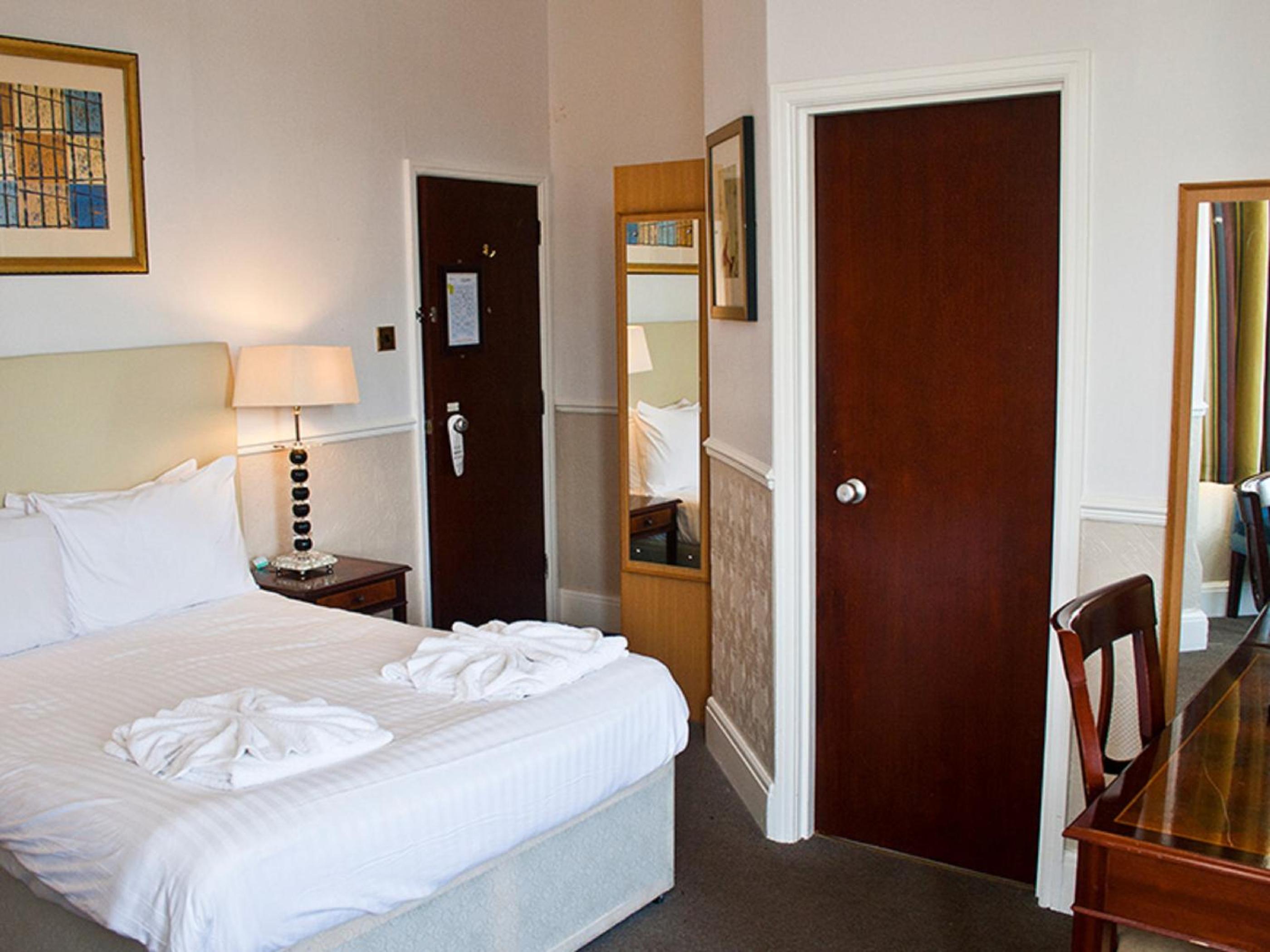 Double Room - Photo 4