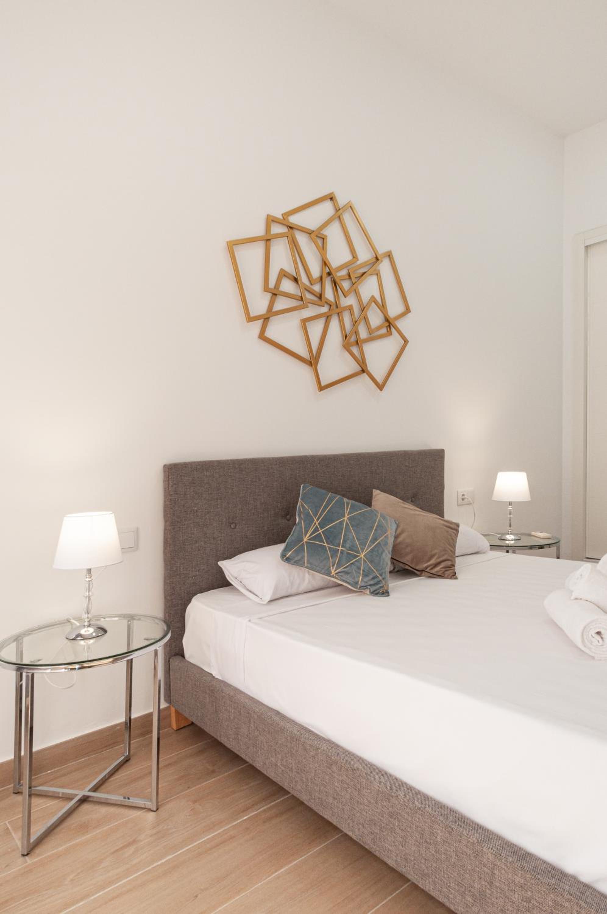 Two-Bedroom Apartment - Photo 35