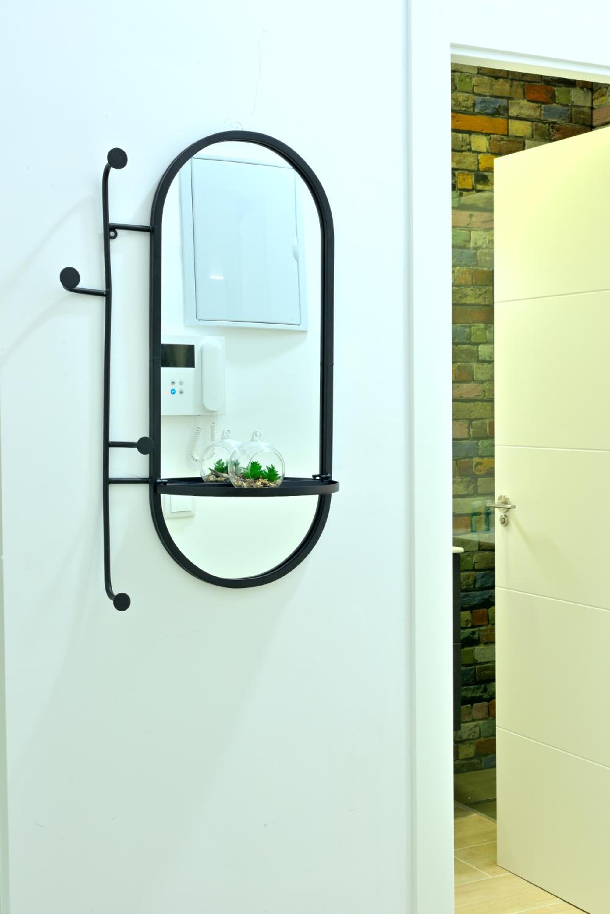Two-Bedroom Apartment - Photo 12