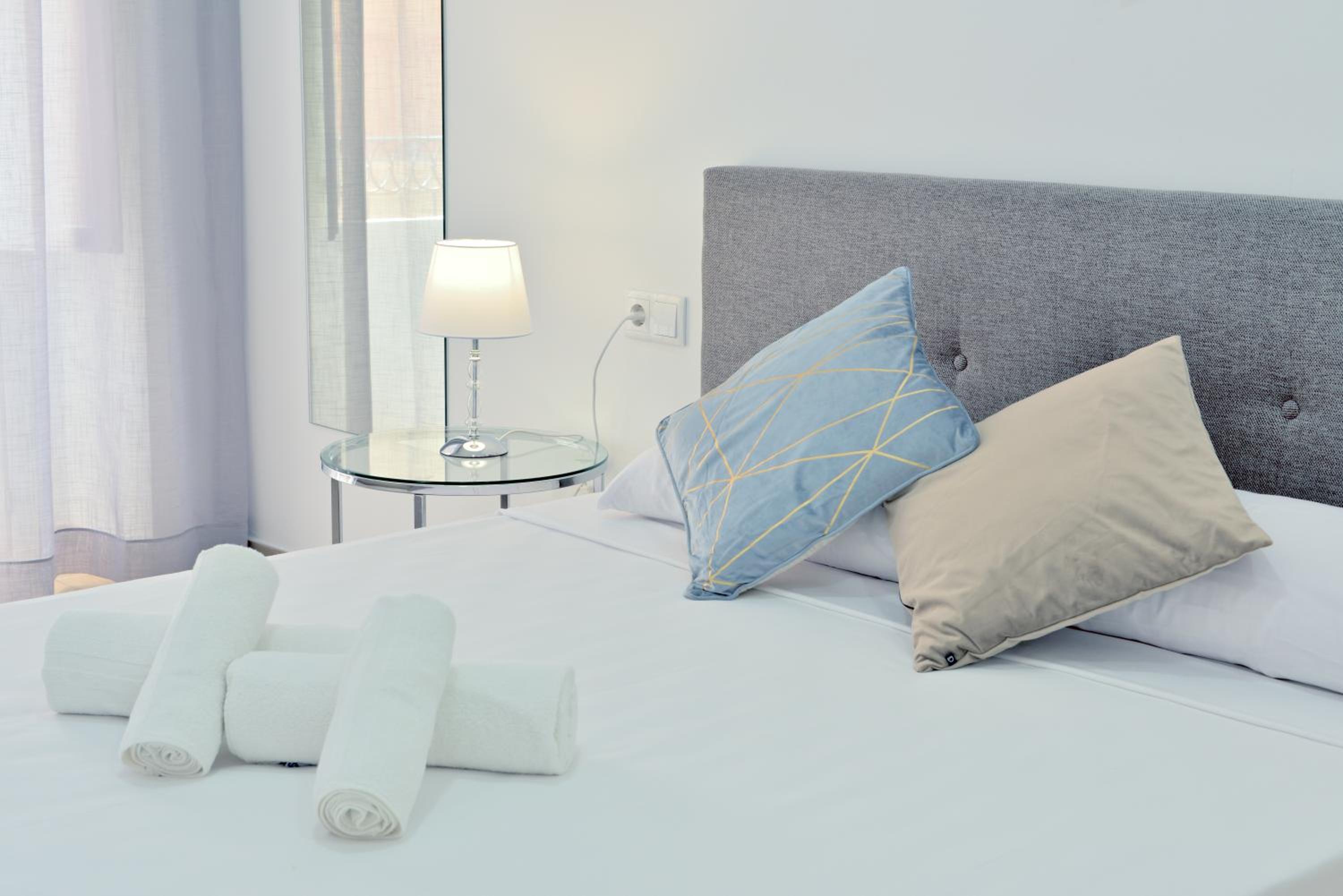 Two-Bedroom Apartment - Photo 27