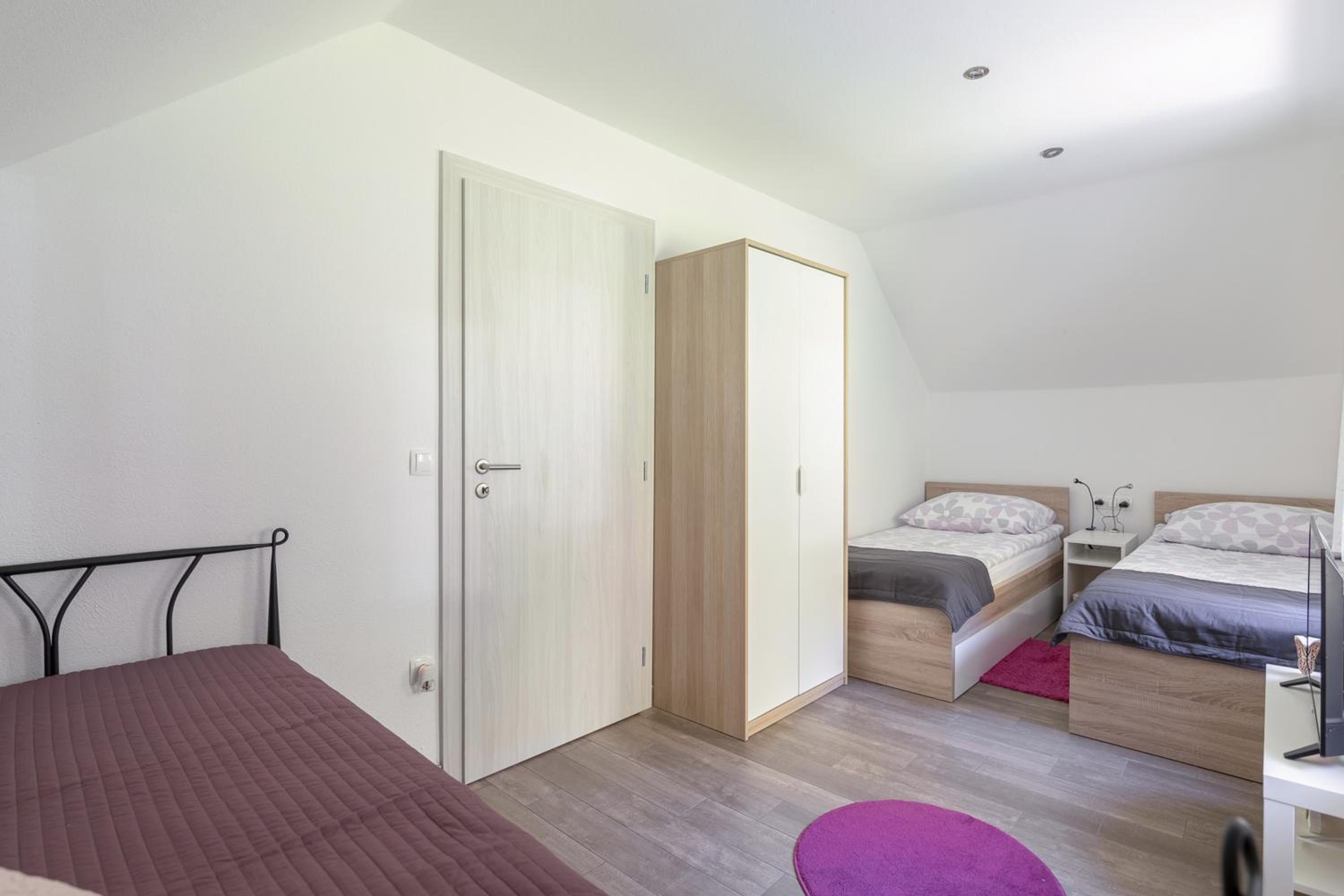 Two-Bedroom Apartment with Balcony photo 3