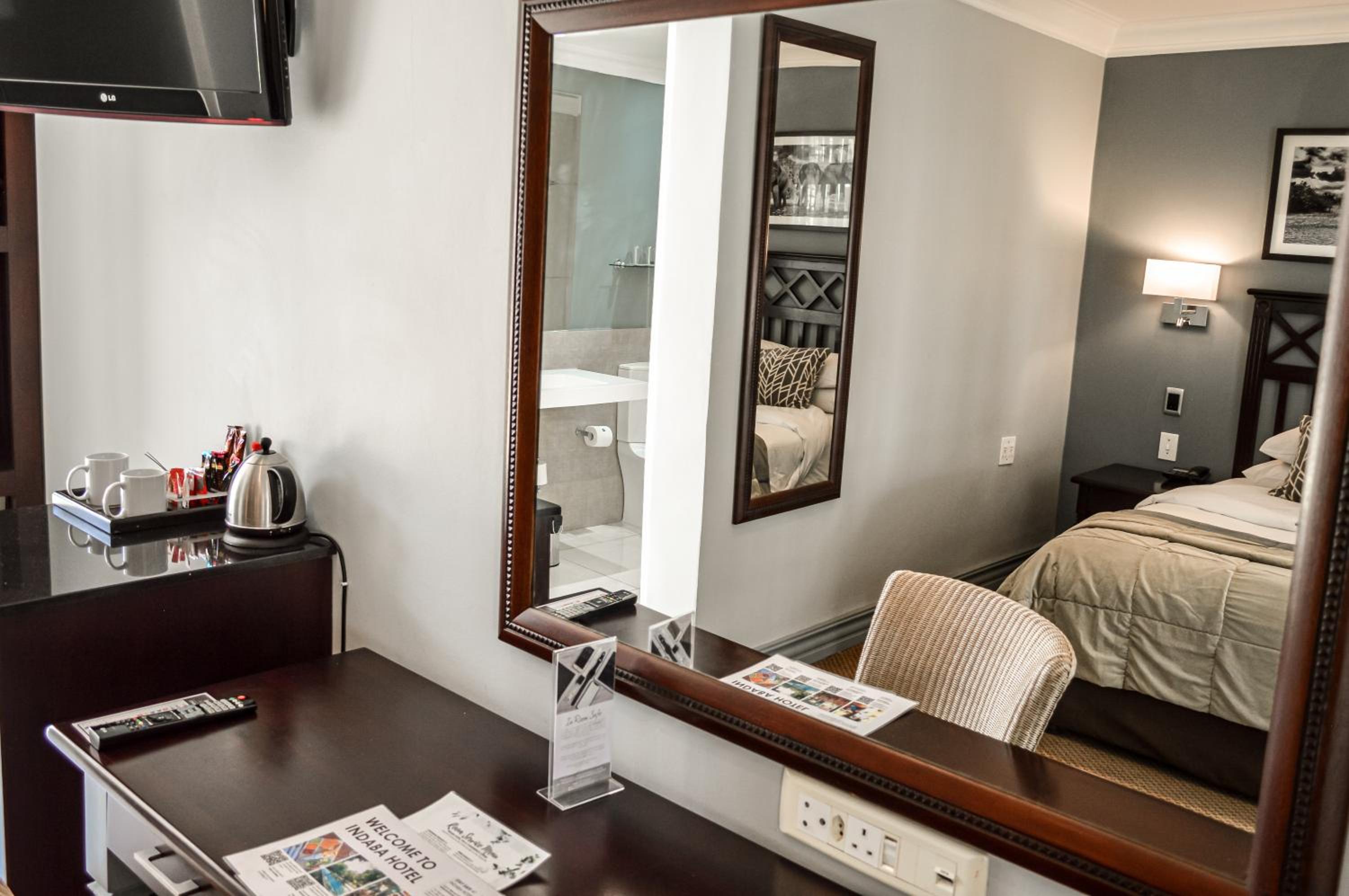 Standard Twin Room photo 3