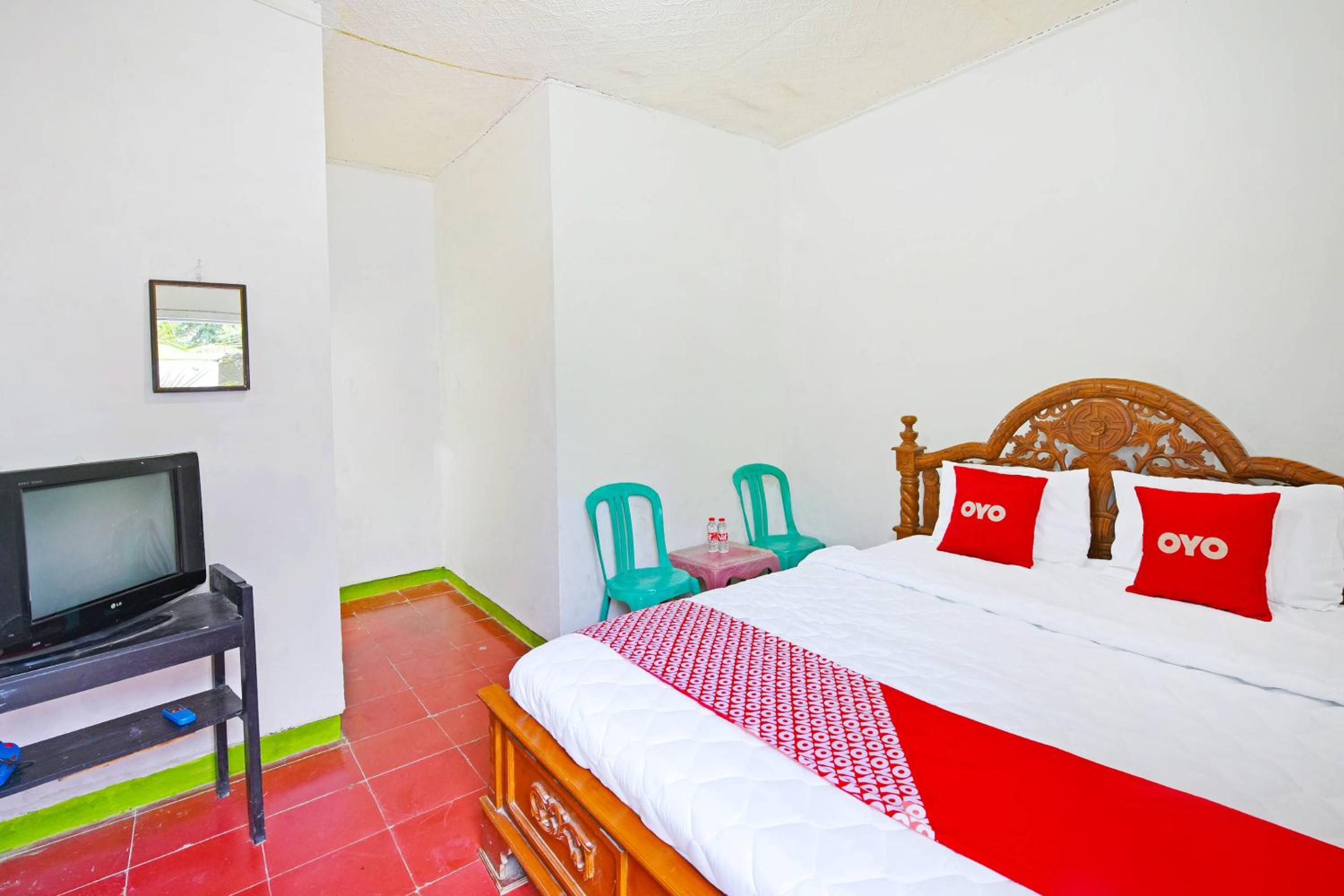 Budget Double Room - Photo 4