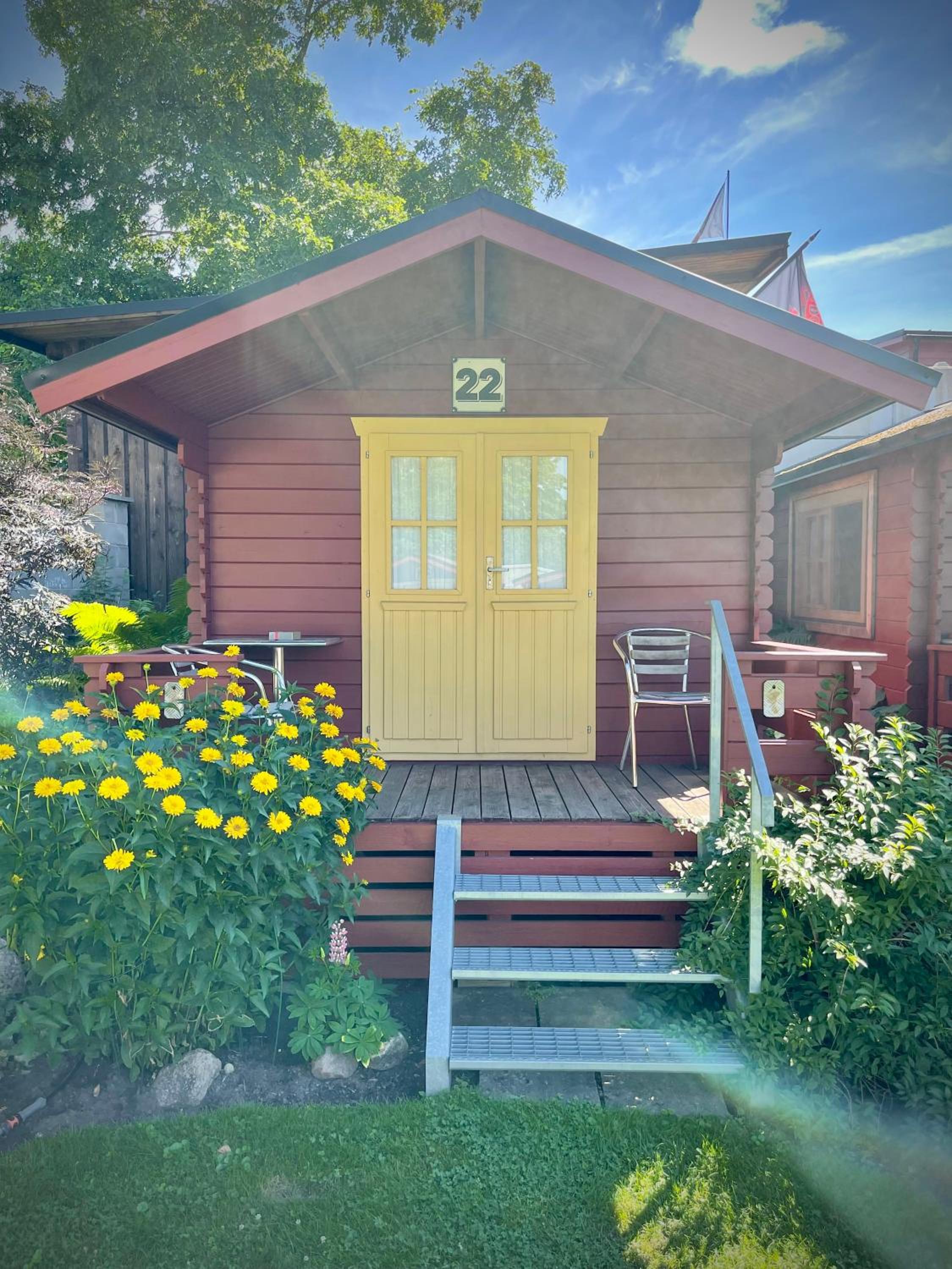 Bungalow photo 2
