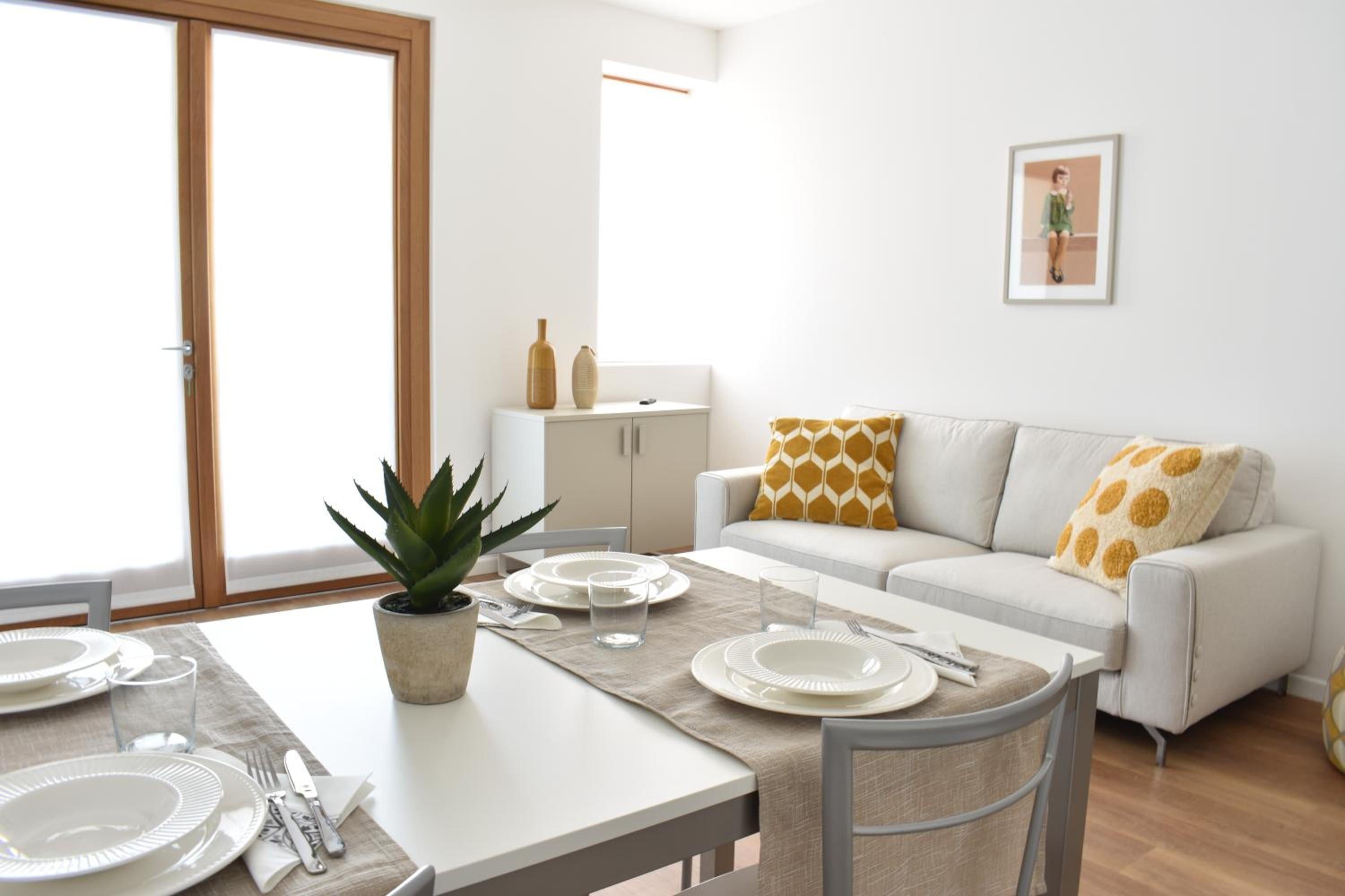 Apartment with Terrace photo 2