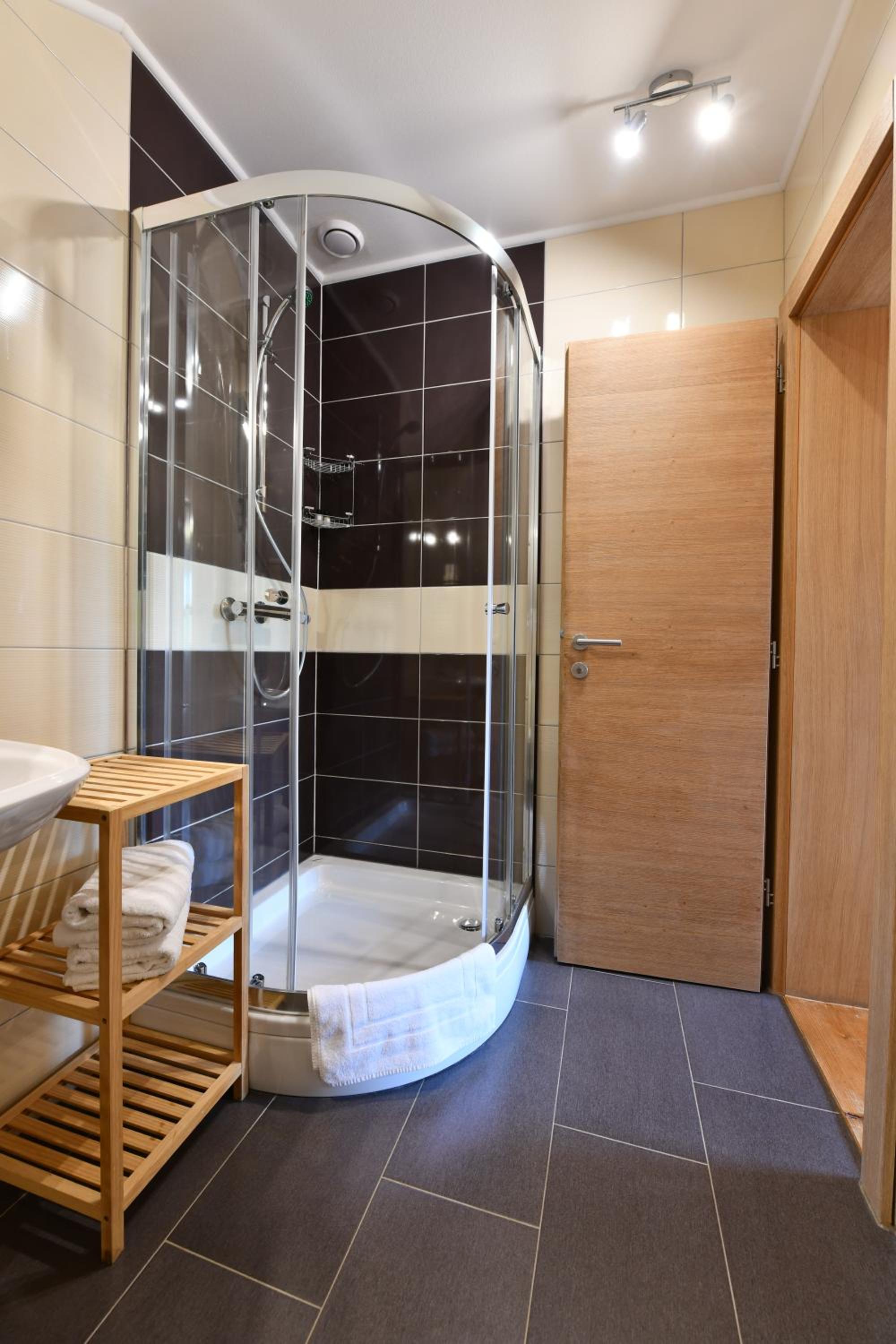 Double Room - Photo 2