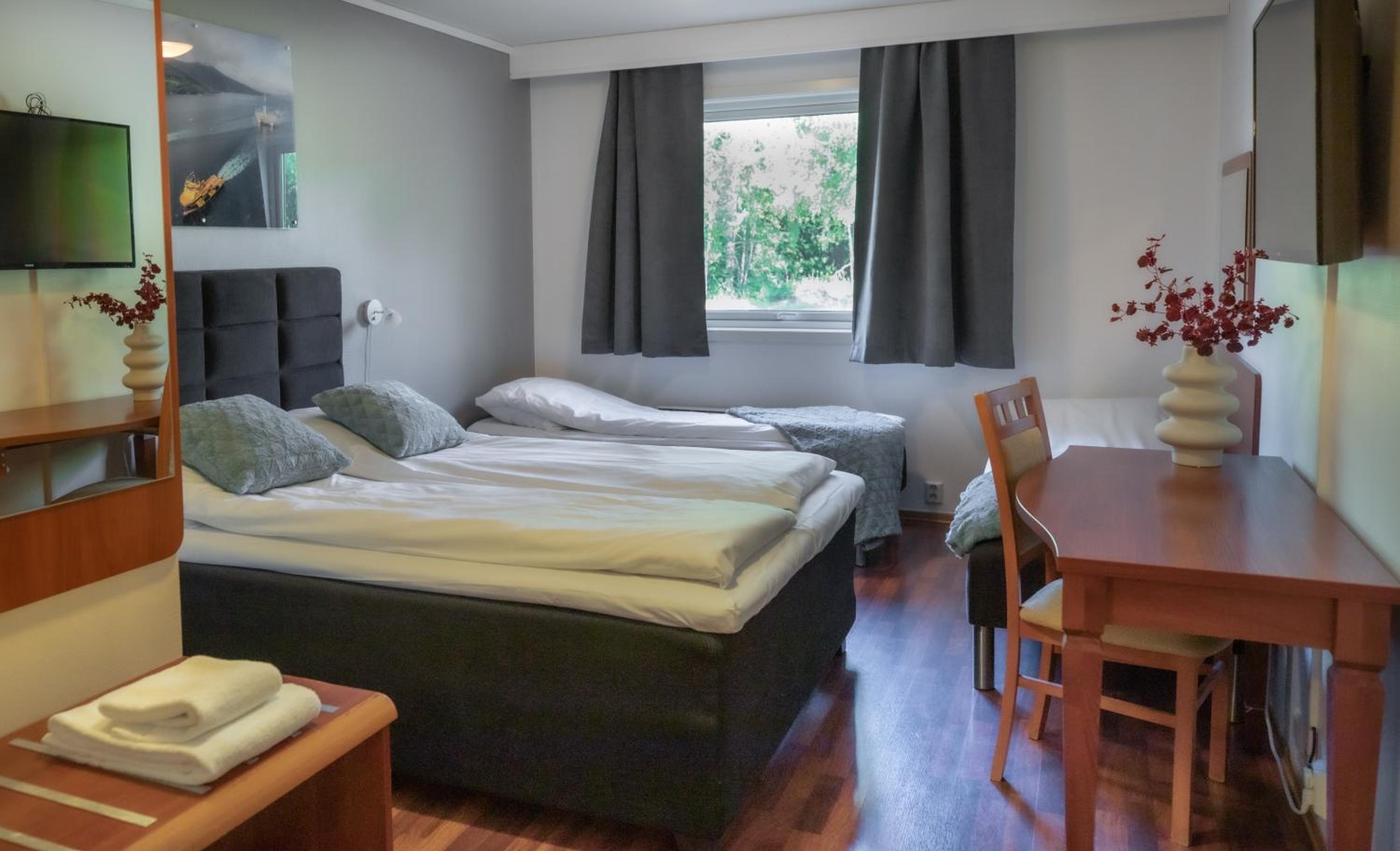 Quadruple Room - Photo 1